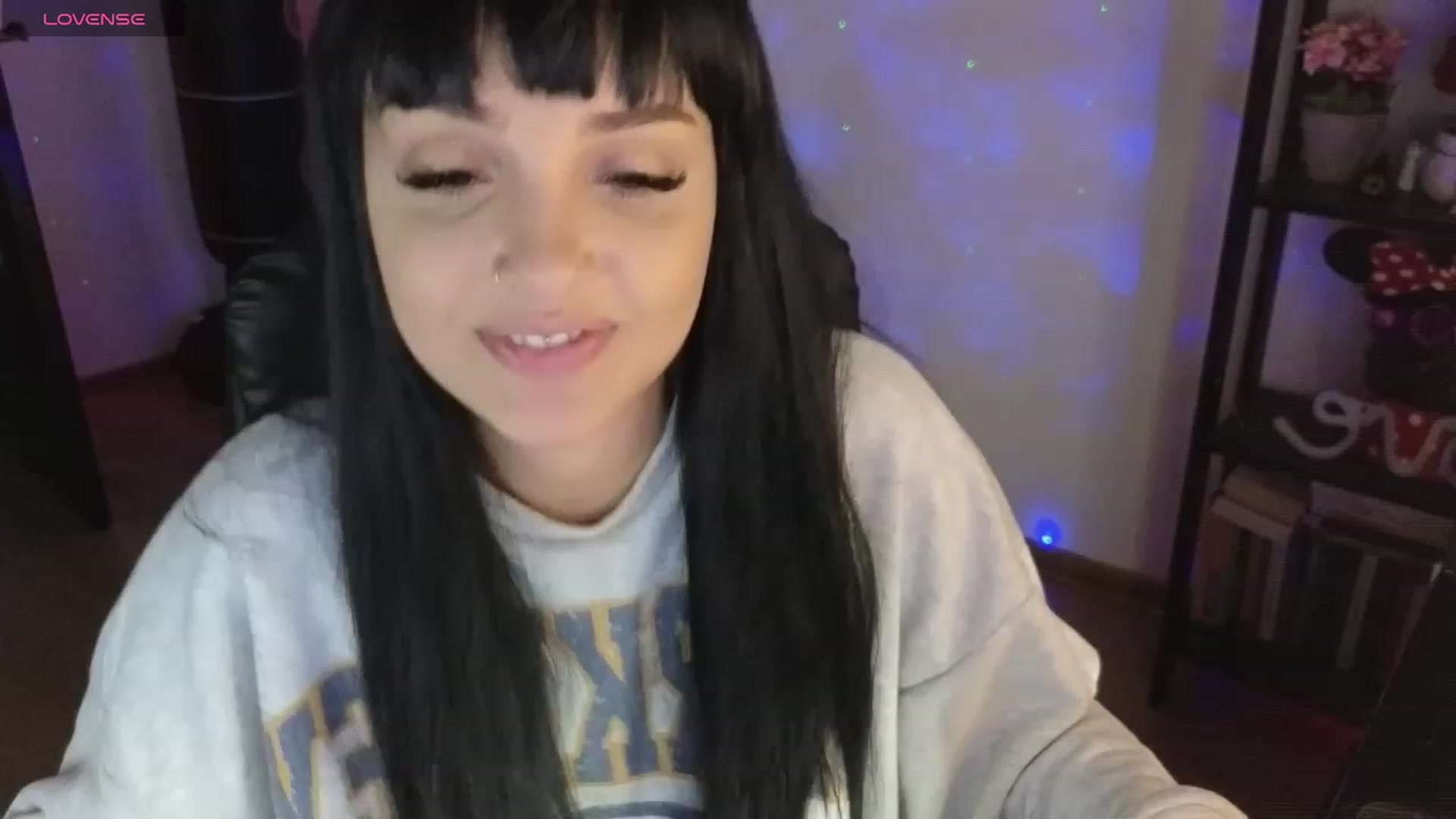 Gallery image thumbnail from loraine_doll's myfreecams stream on, 11/21/2023, 17:48 image 20 of 20