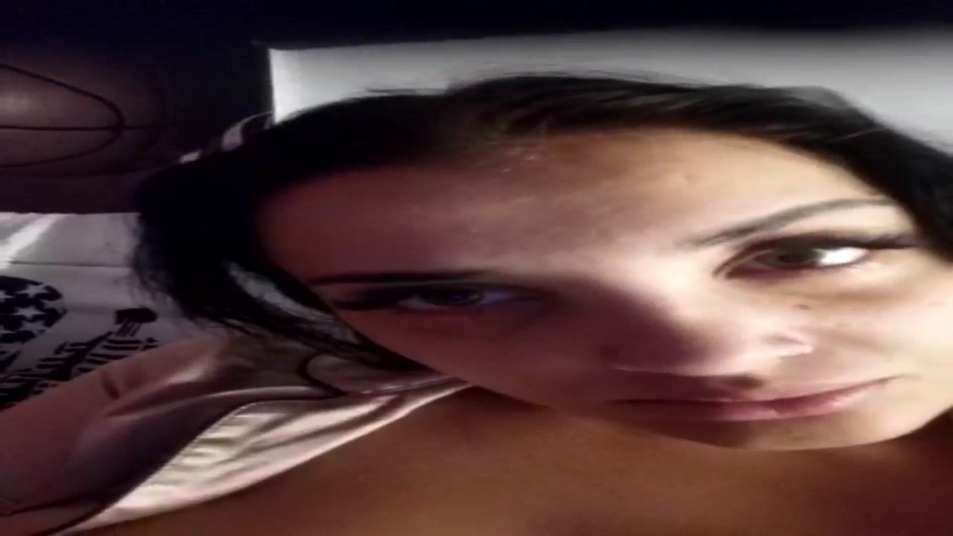 Gallery image thumbnail from loraine_doll's myfreecams stream on, 04/29/2024, 20:05 image 8 of 20