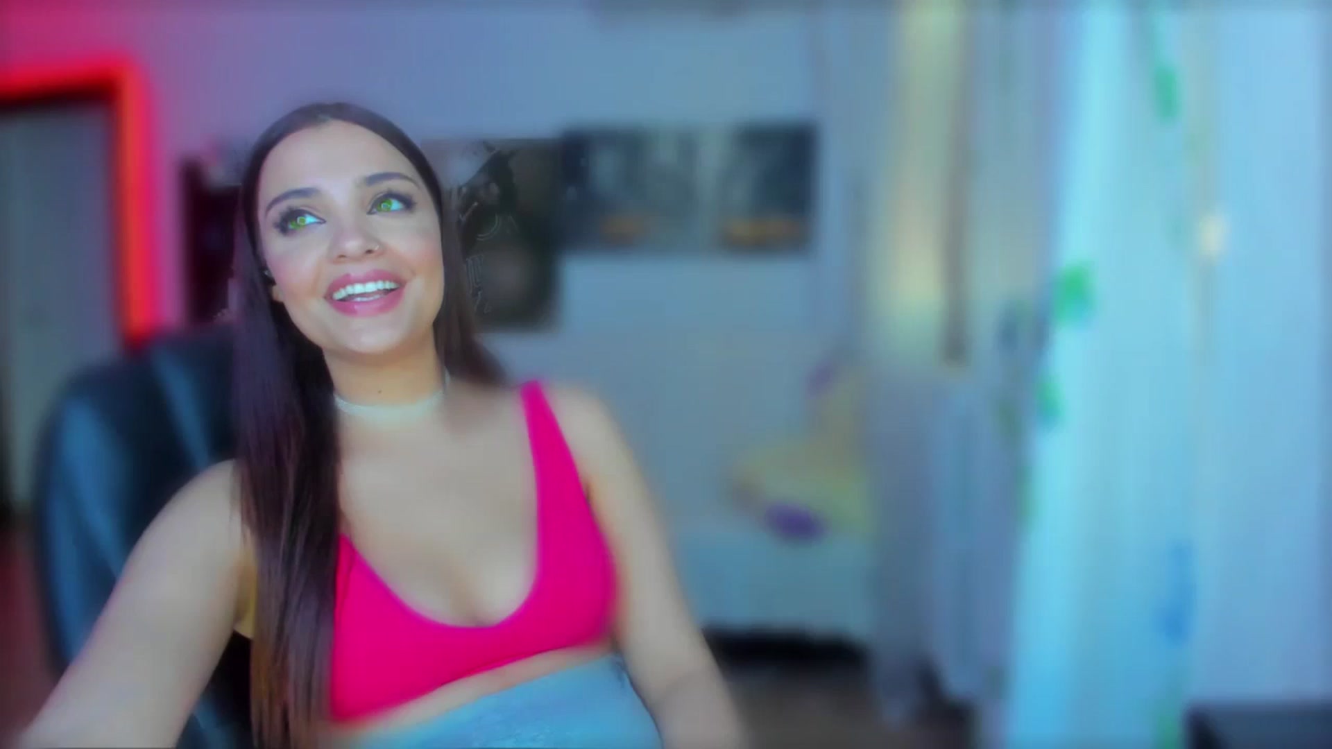 Gallery image thumbnail from loraine_doll's myfreecams stream on, 05/24/2024, 20:09 image 1 of 20