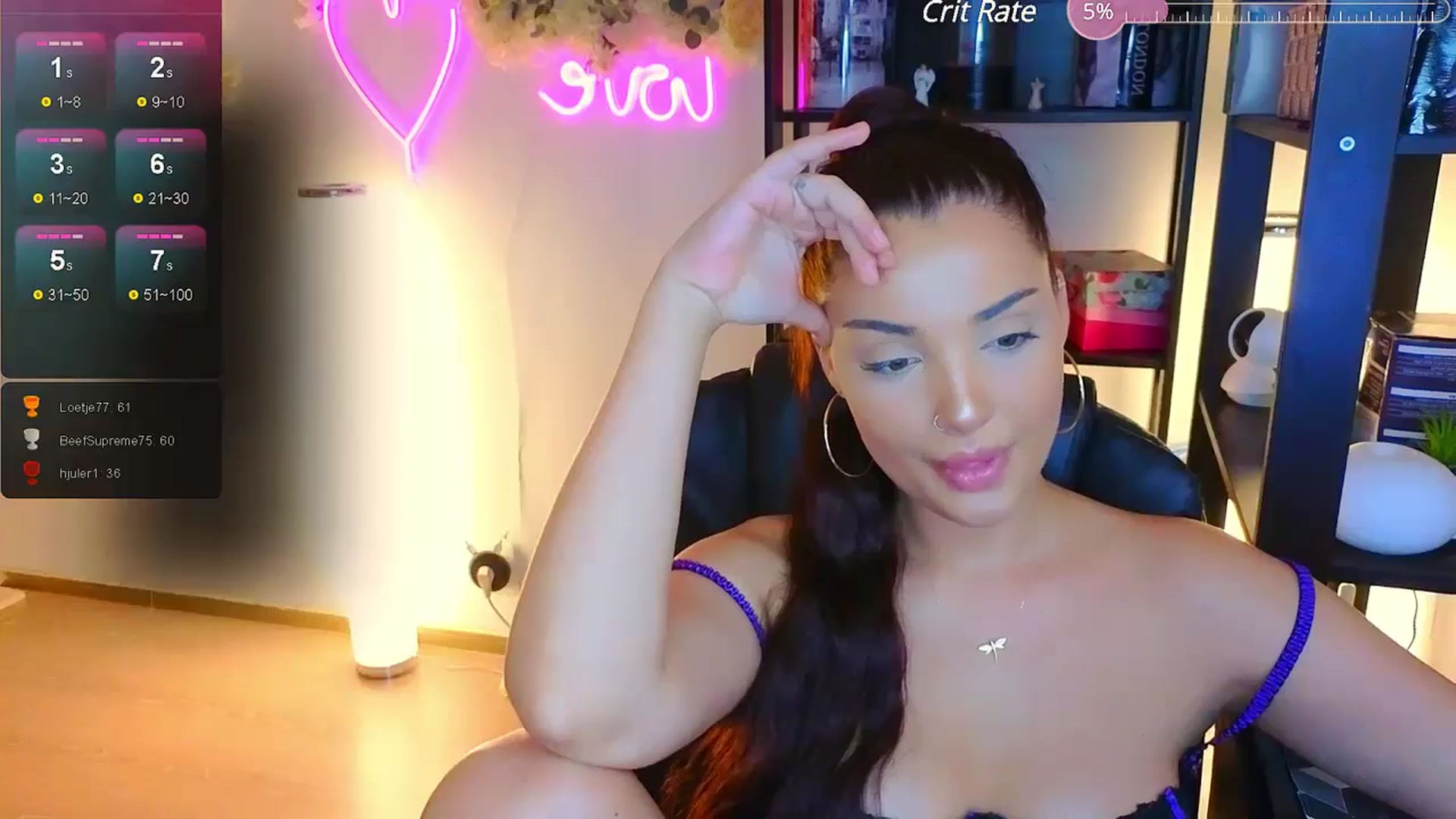 Gallery image thumbnail from loraine_doll's myfreecams stream on, 06/19/2024, 20:24 image 9 of 20