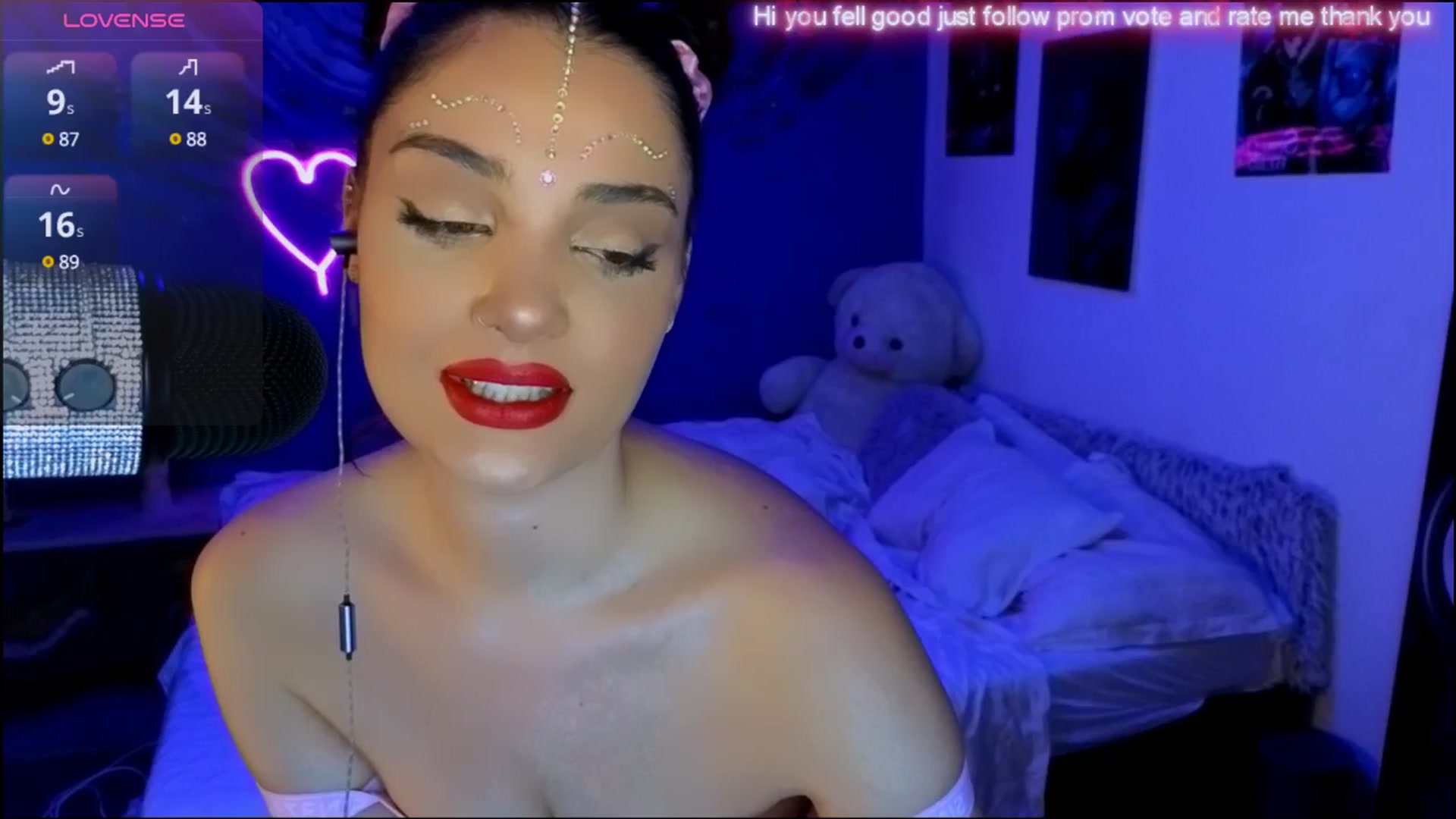 Gallery image thumbnail from loraine_doll's myfreecams stream on, 12/02/2024, 16:14 image 5 of 20