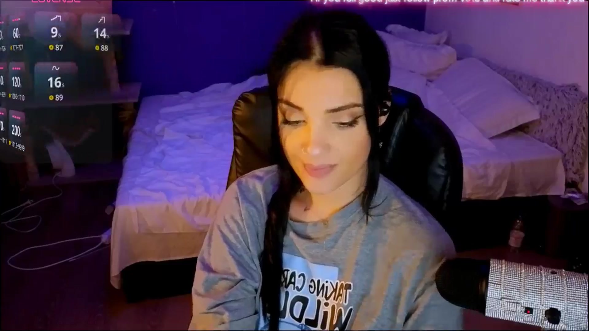 Gallery image thumbnail from loraine_doll's myfreecams stream on, 12/10/2024, 22:08 image 2 of 20