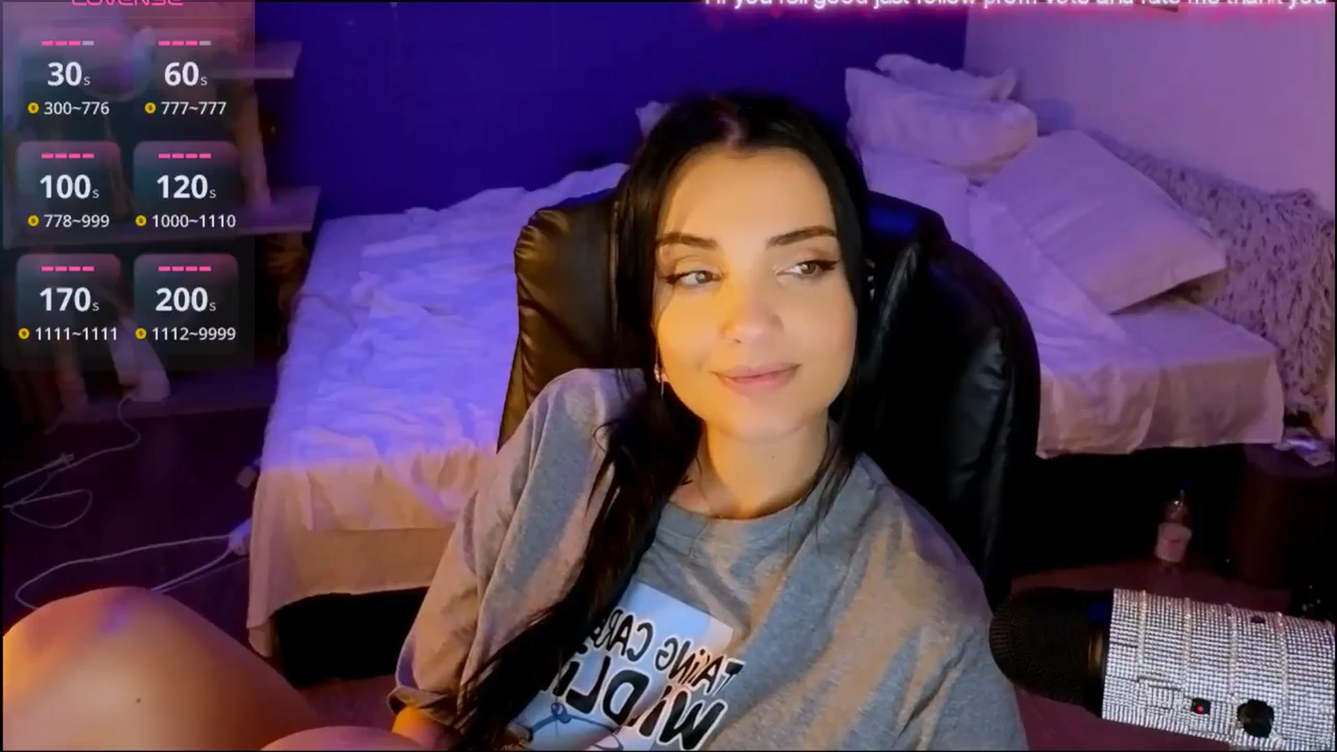 Gallery image thumbnail from loraine_doll's myfreecams stream on, 12/10/2024, 22:08 image 4 of 20