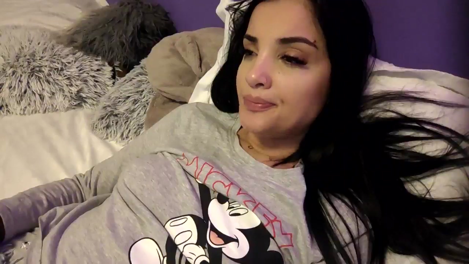 Gallery image thumbnail from loraine_doll's myfreecams stream on, 12/24/2024, 01:00 image 2 of 20