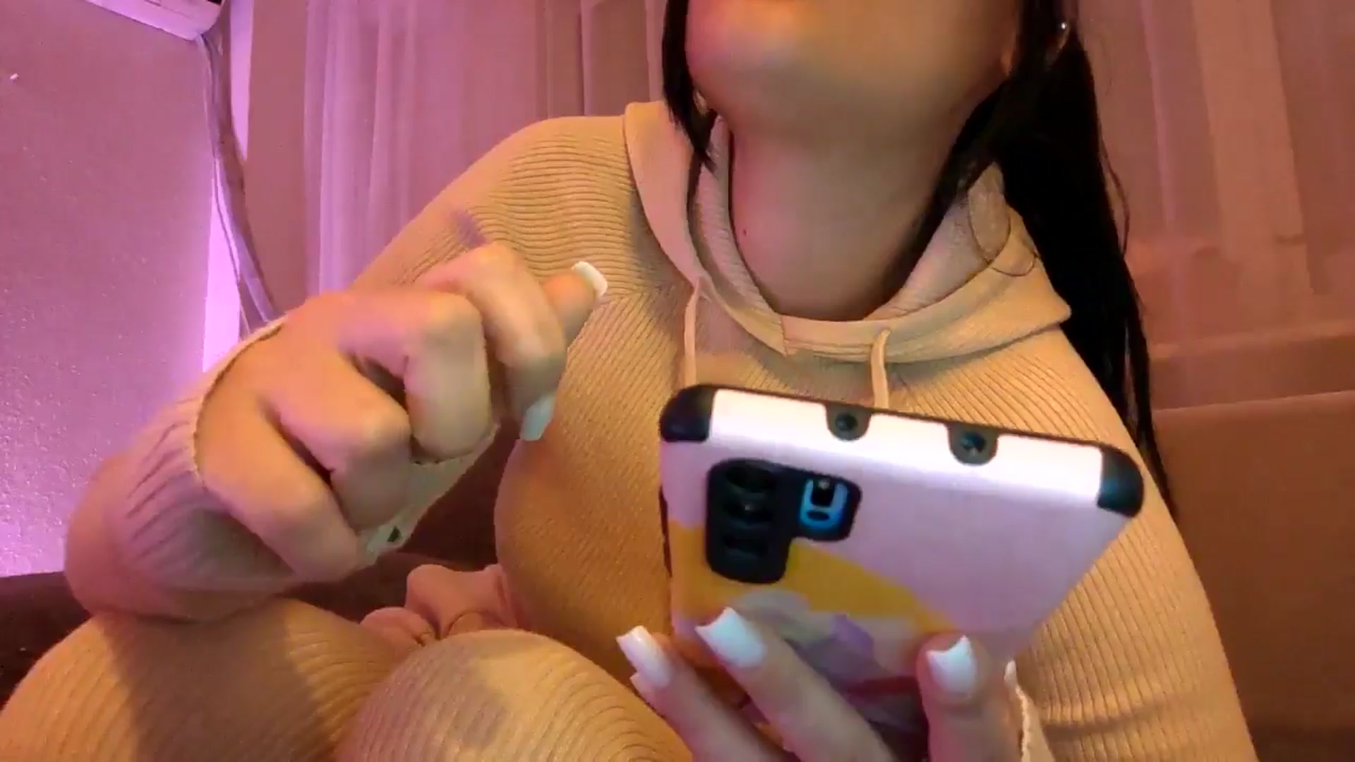 Gallery image thumbnail from loraine_doll's myfreecams stream on, 01/24/2025, 22:15 image 18 of 20