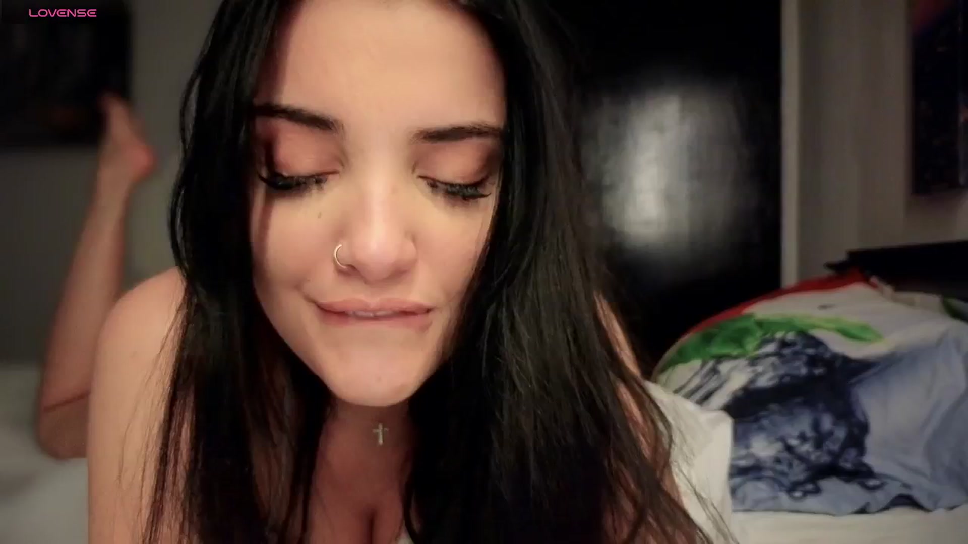 Gallery image thumbnail from loraine_doll's myfreecams stream on, 04/14/2025, 20:39 image 3 of 20
