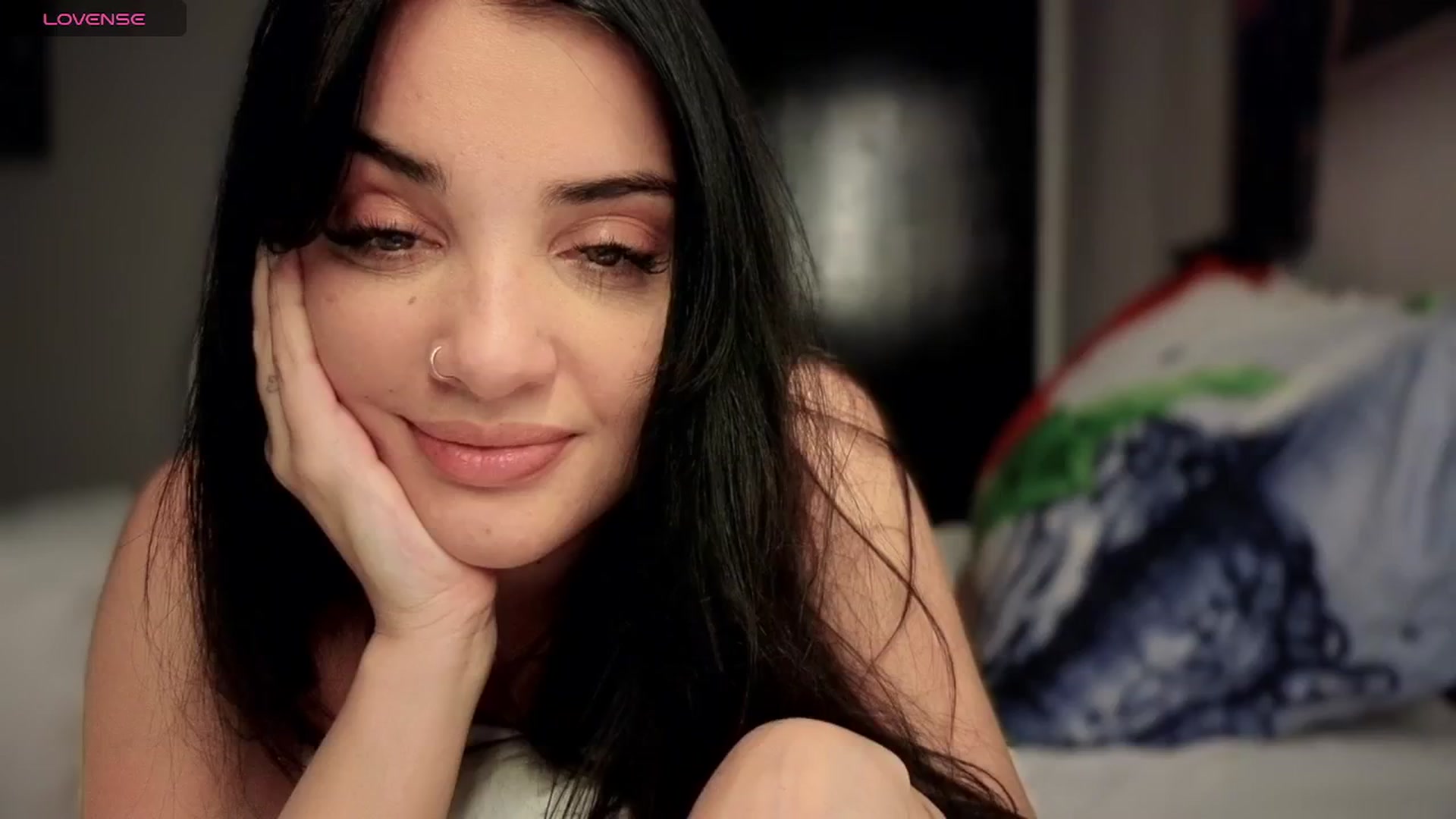 Gallery image thumbnail from loraine_doll's myfreecams stream on, 04/14/2025, 20:39 image 16 of 20