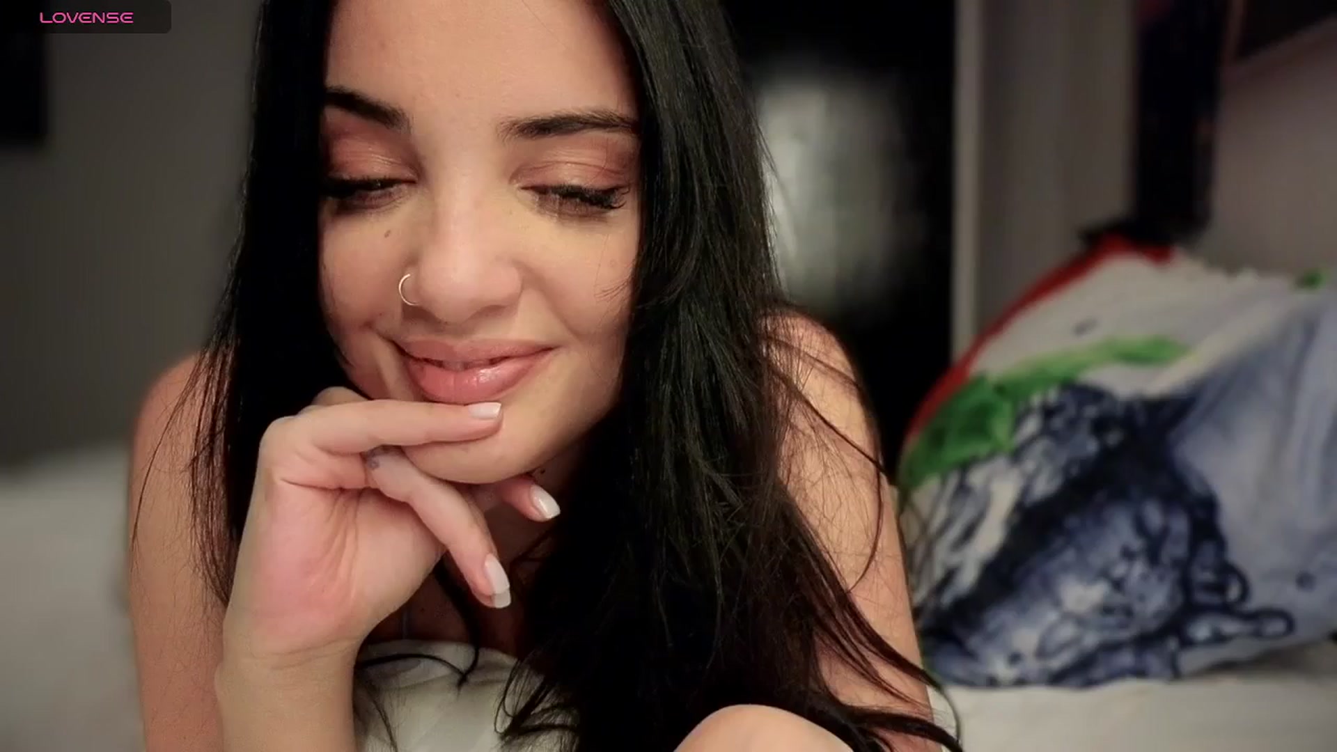 Gallery image thumbnail from loraine_doll's myfreecams stream on, 04/14/2025, 20:39 image 15 of 20