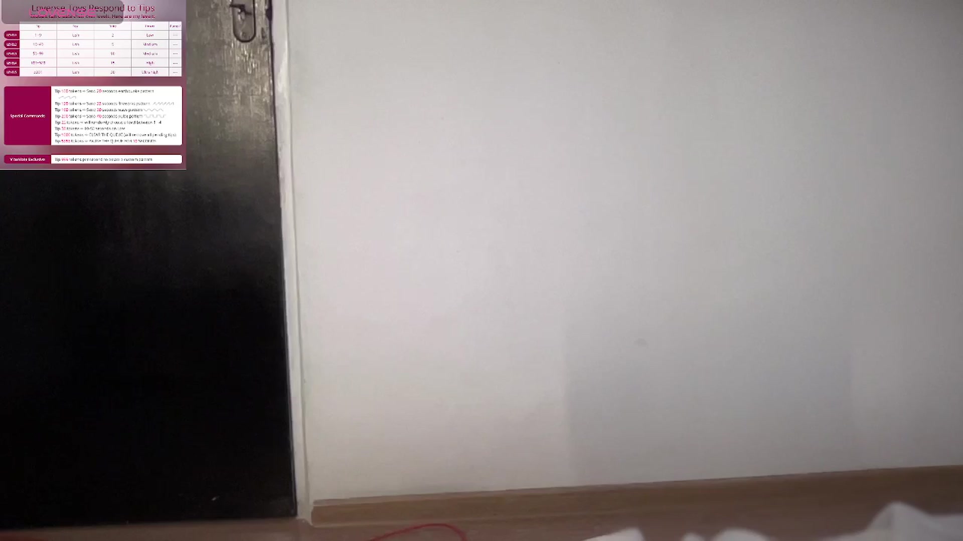 Gallery image thumbnail from loraine_doll's myfreecams stream on, 05/06/2025, 15:43 image 15 of 20