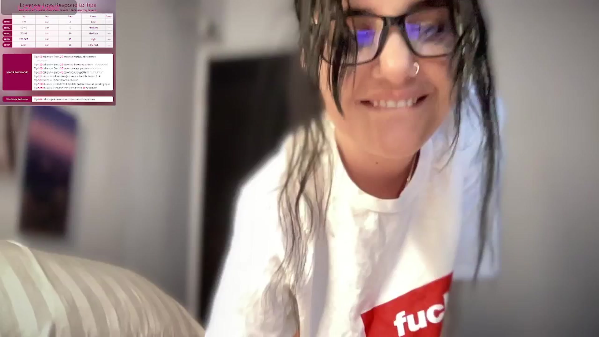 Gallery image thumbnail from loraine_doll's myfreecams stream on, 05/06/2025, 15:43 image 9 of 20