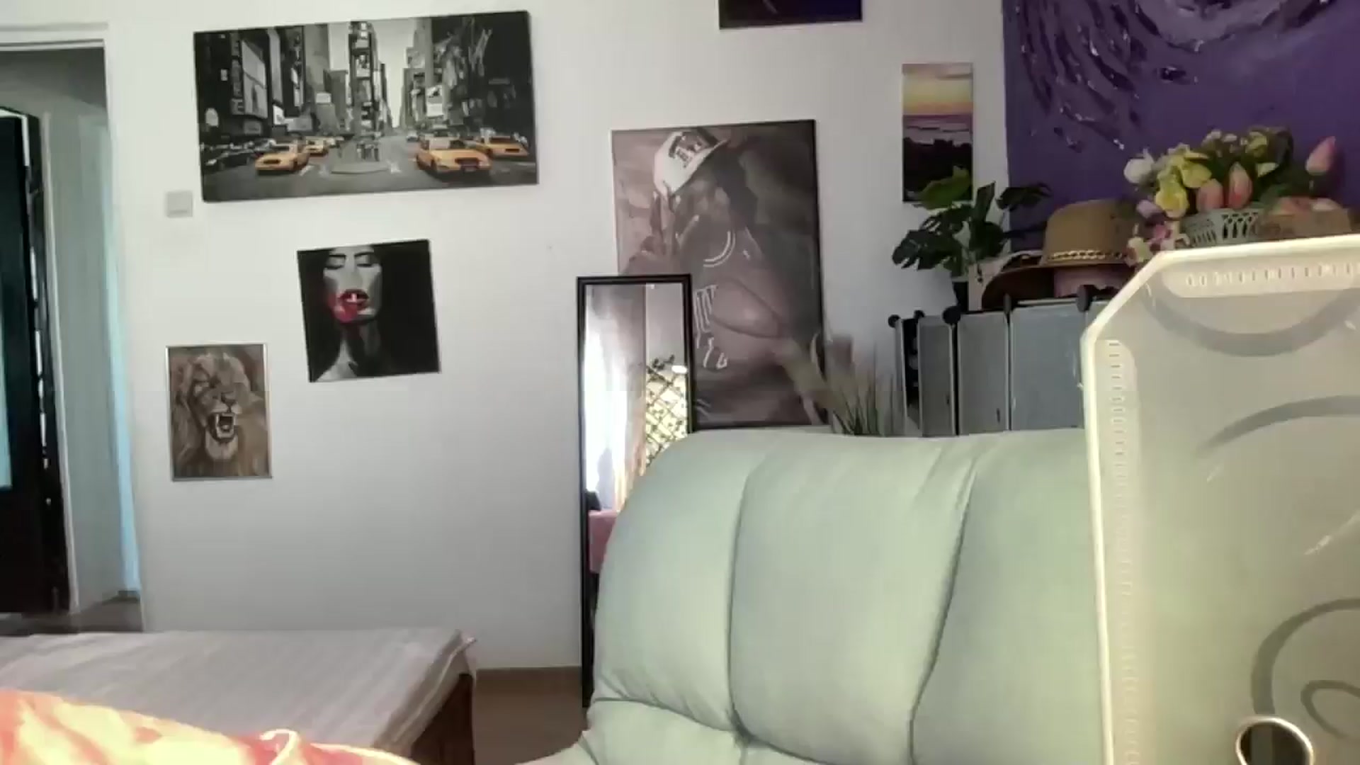 Gallery image thumbnail from loraine_doll's myfreecams stream on, 06/07/2025, 16:24 image 1 of 20
