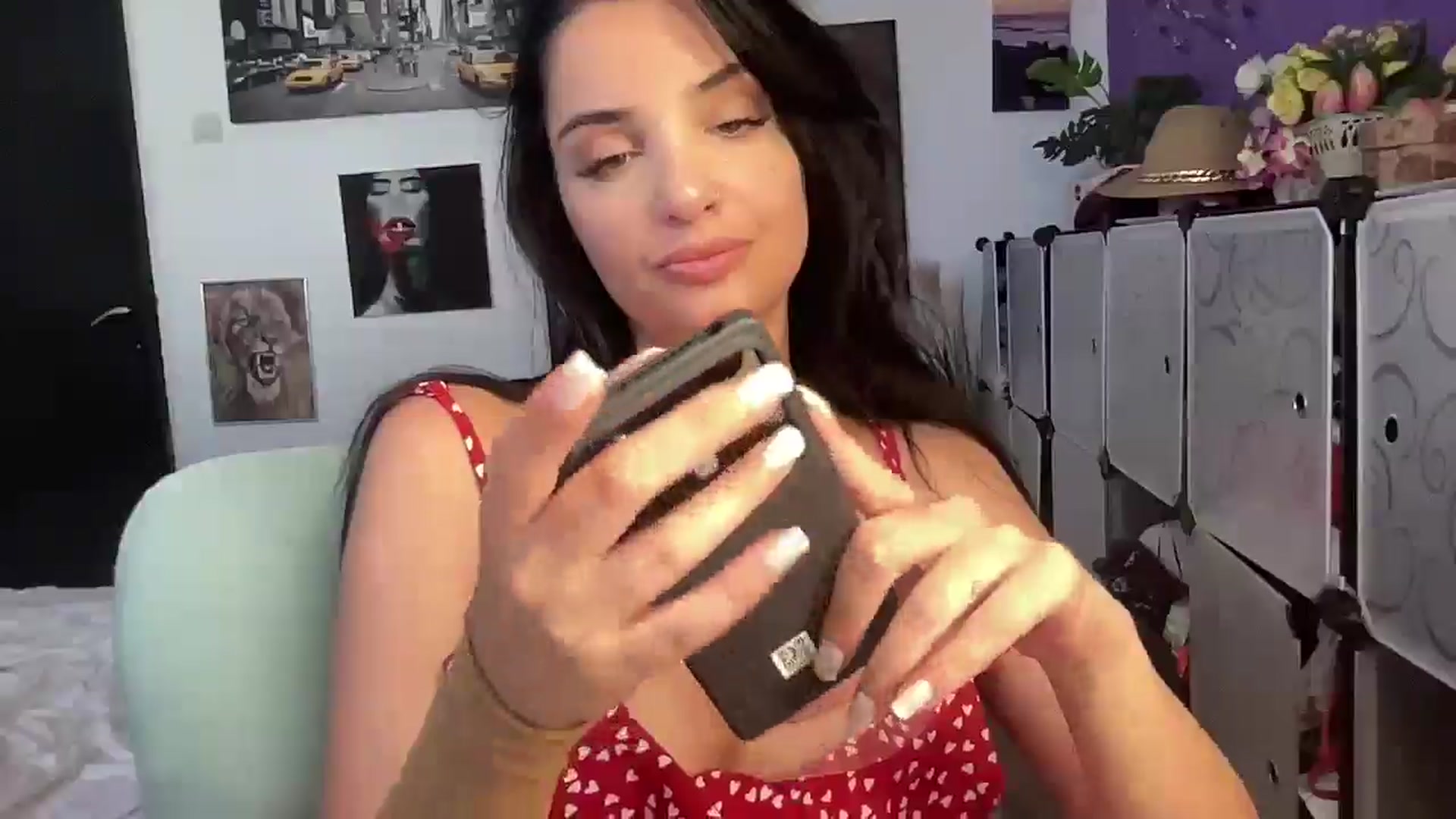 Gallery image thumbnail from loraine_doll's myfreecams stream on, 06/11/2025, 14:31 image 19 of 20