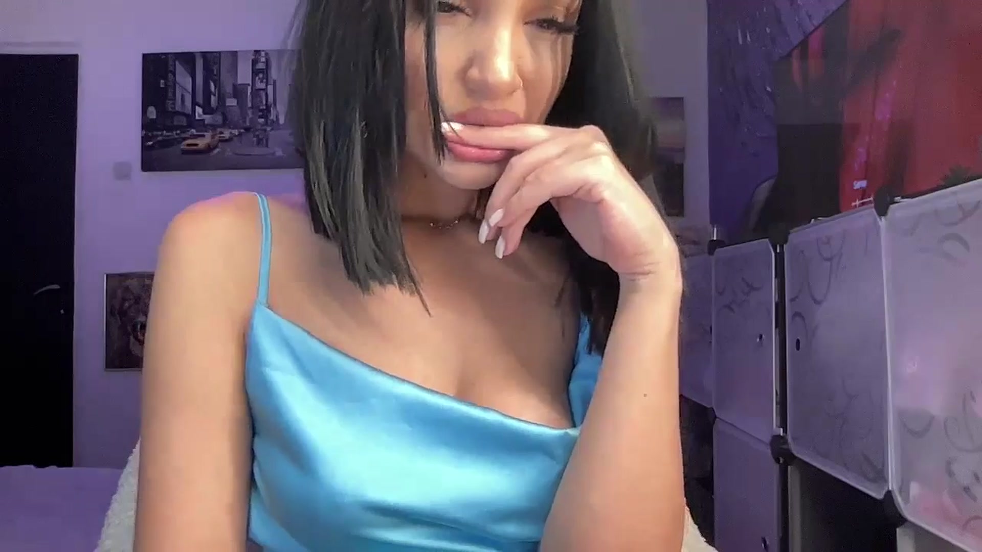 Gallery image thumbnail from loraine_doll's myfreecams stream on, 10/03/2025, 17:24 image 9 of 20