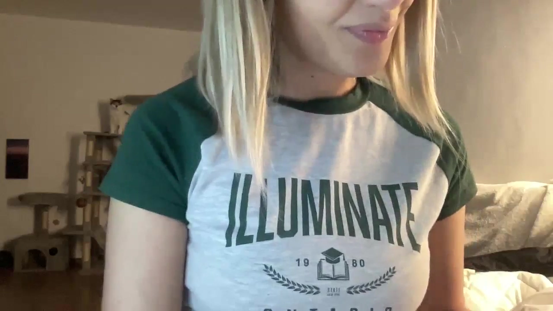 Gallery image thumbnail from loraine_doll's myfreecams stream on, 12/12/2025, 18:26 image 11 of 20