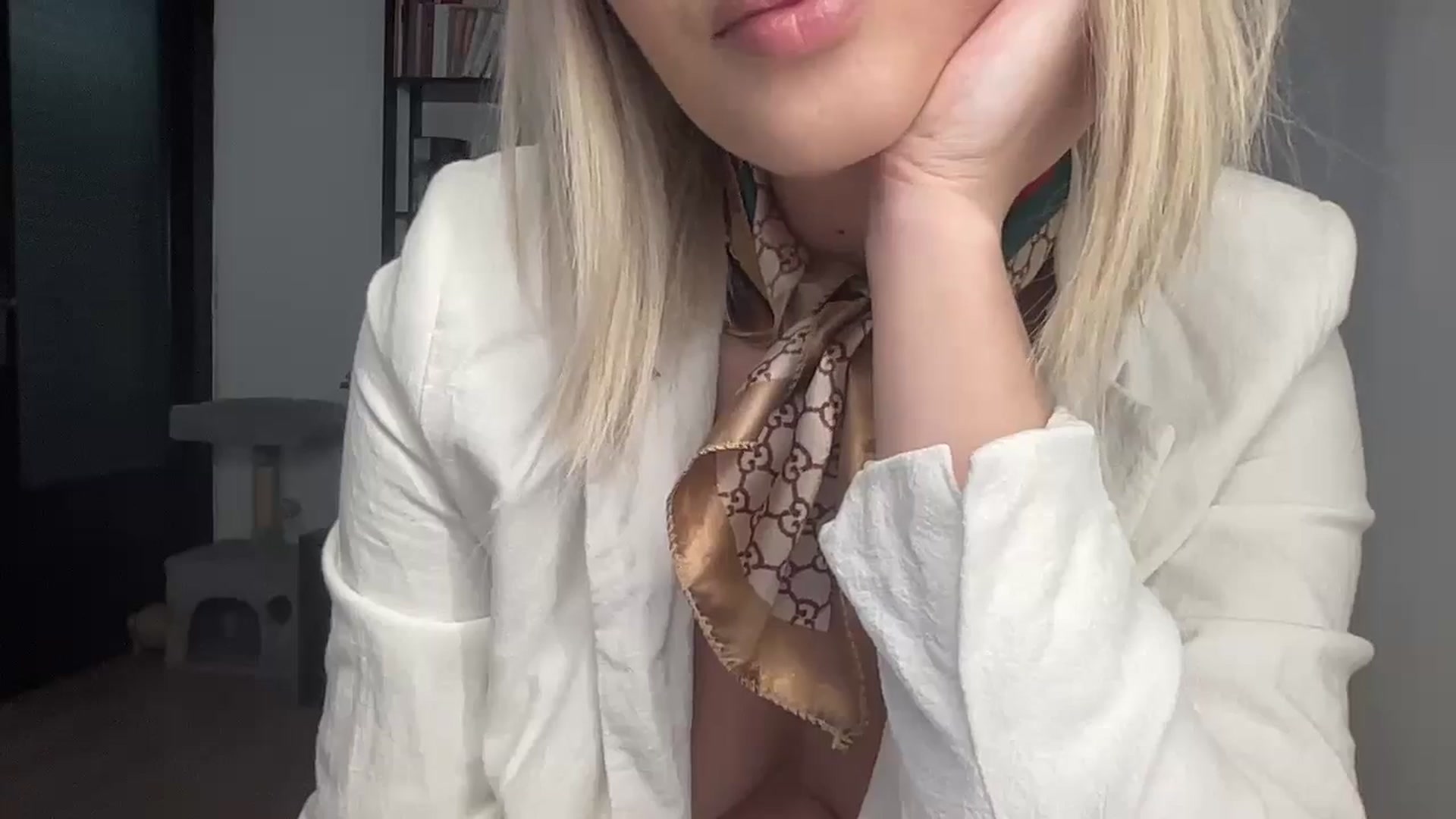 Gallery image thumbnail from loraine_doll's myfreecams stream on, 04/13/2026, 14:43 image 17 of 20
