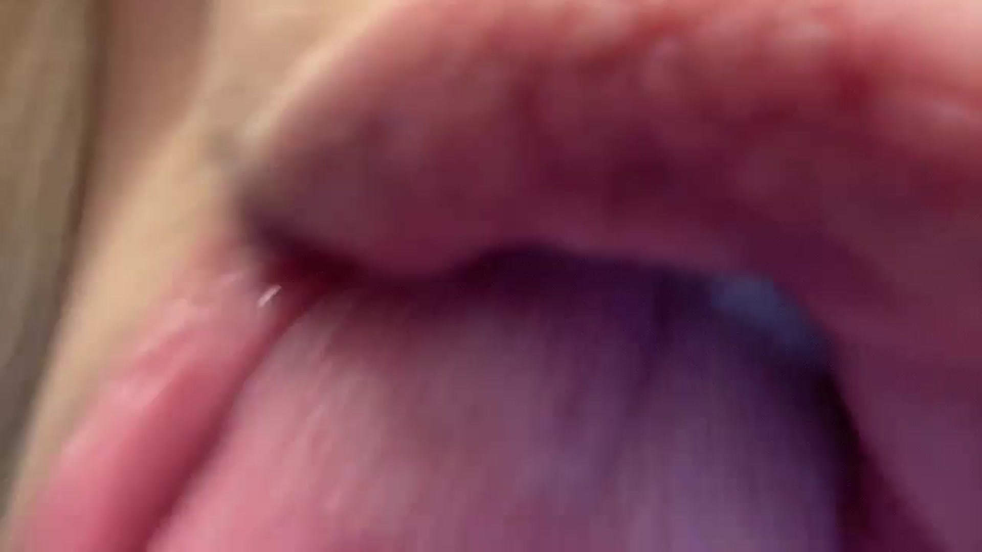 Gallery image thumbnail from loraine_doll's myfreecams stream on, 04/19/2026, 12:21 image 1 of 20
