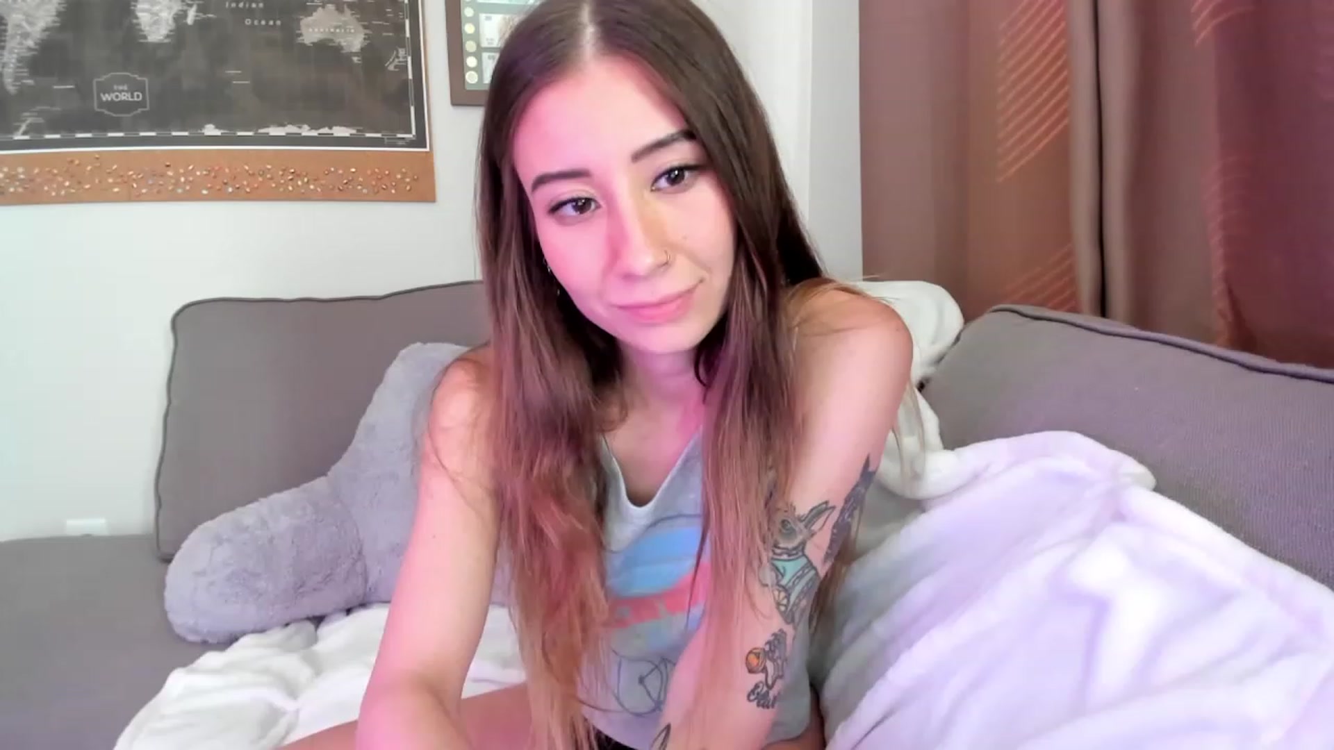 Gallery image thumbnail from lory_babygirl's myfreecams stream on, 07/04/2023, 15:01 image 9 of 20