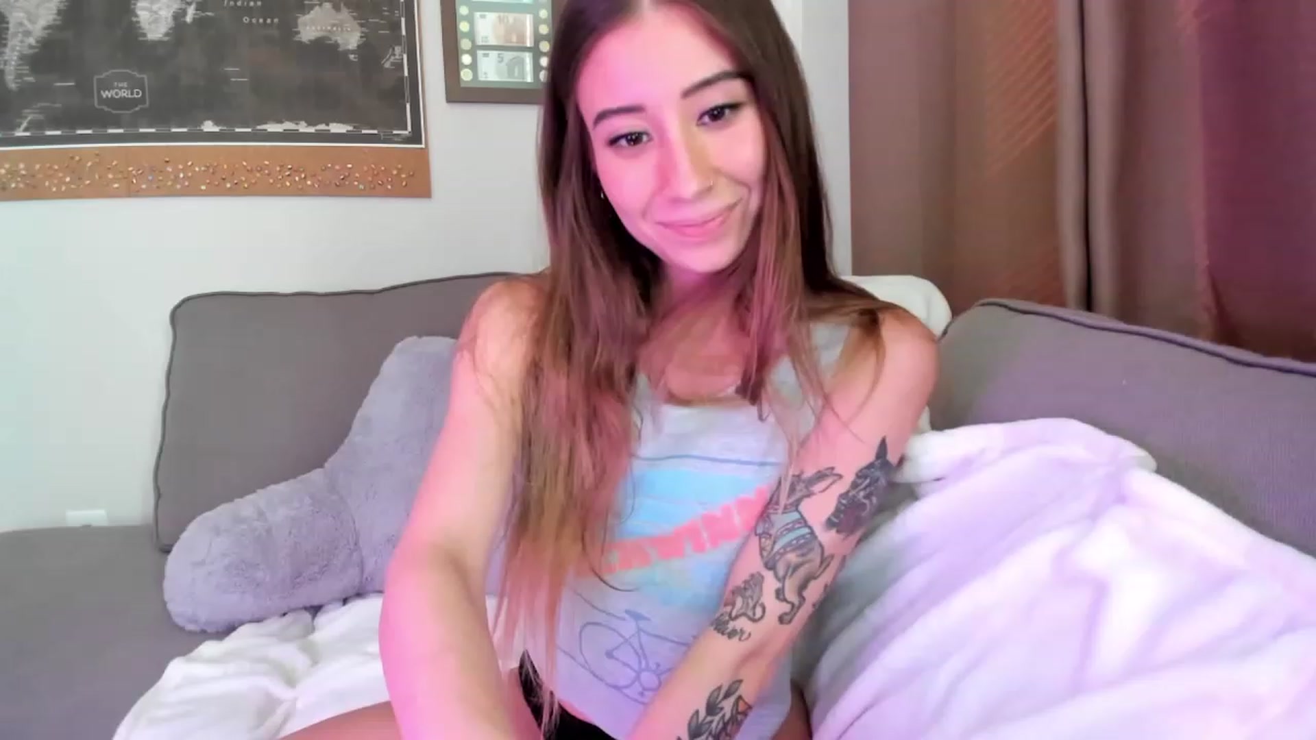 Gallery image thumbnail from lory_babygirl's myfreecams stream on, 07/04/2023, 15:01 image 8 of 20