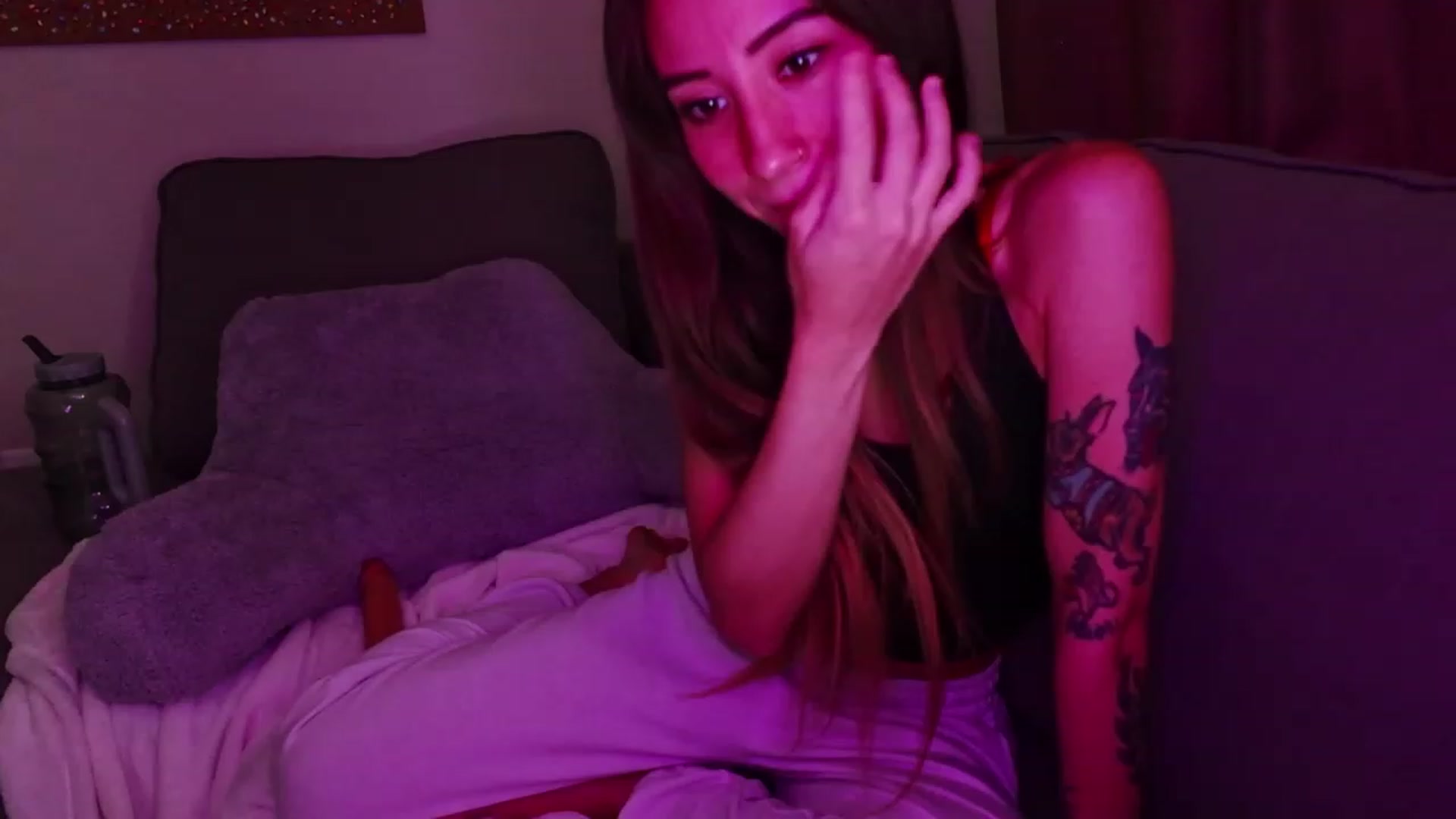 Gallery image thumbnail from lory_babygirl's myfreecams stream on, 07/13/2023, 18:08 image 19 of 20