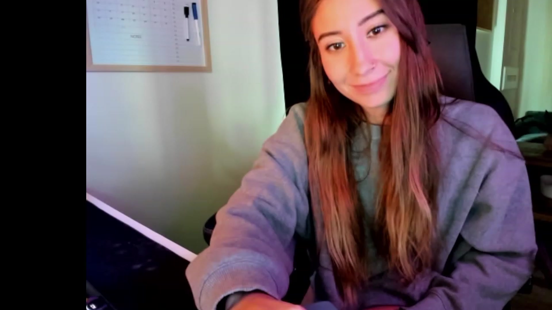 Gallery image thumbnail from lory_babygirl's myfreecams stream on, 08/30/2023, 16:05 image 6 of 20