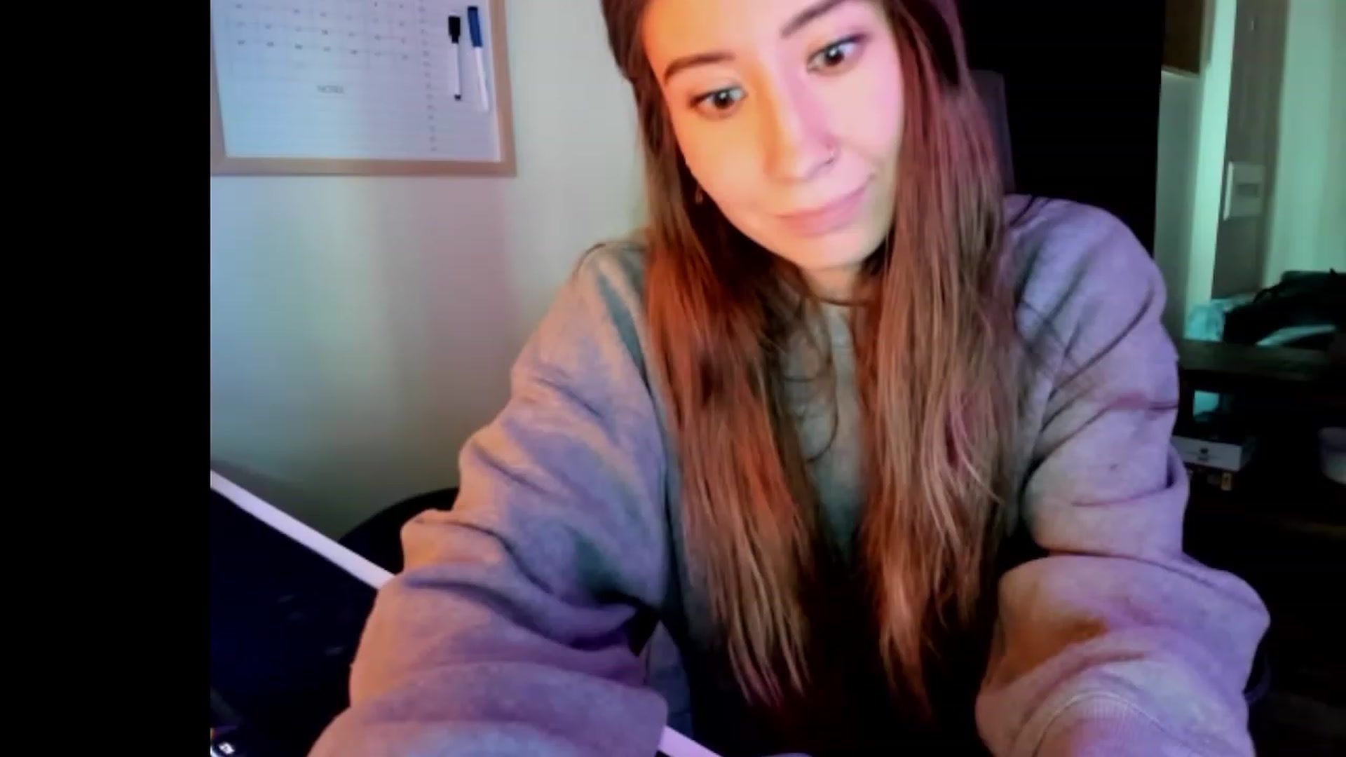 Gallery image thumbnail from lory_babygirl's myfreecams stream on, 08/30/2023, 16:05 image 10 of 20