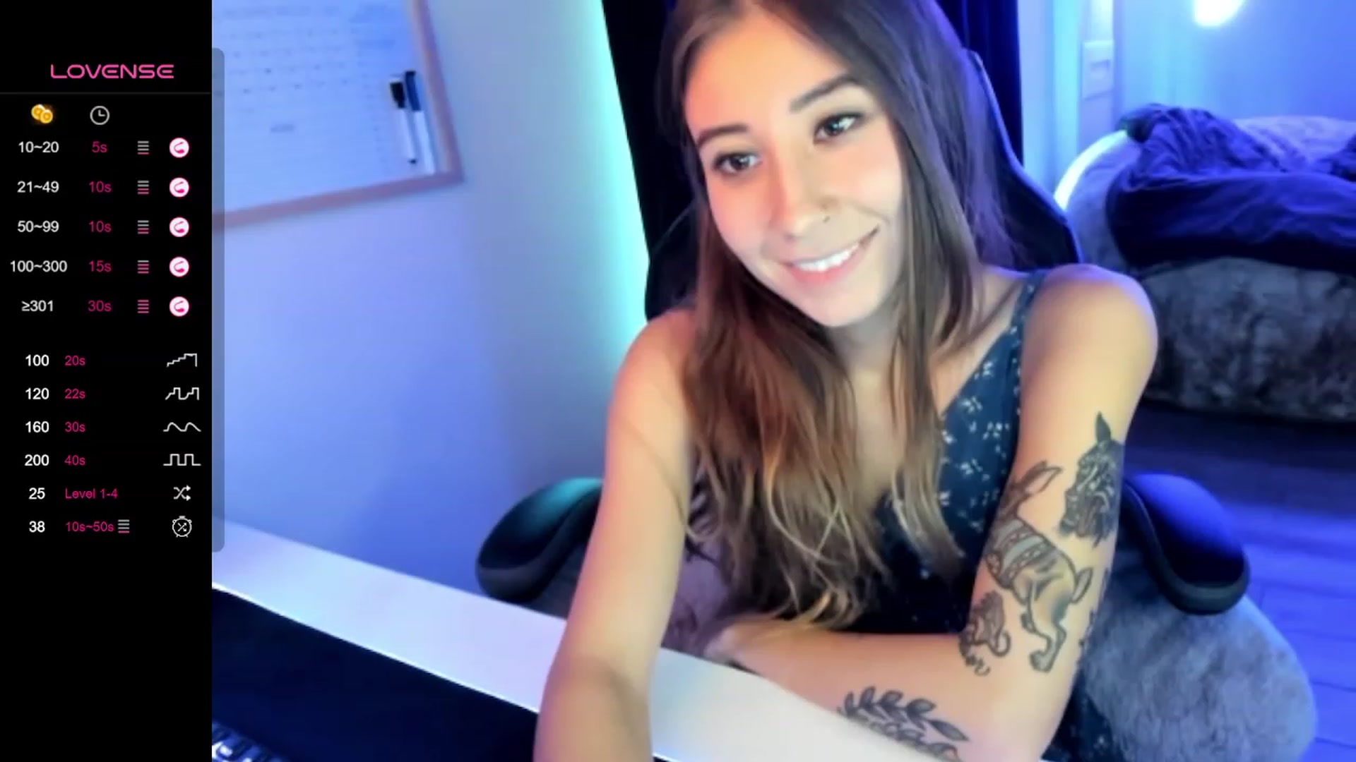 Gallery image thumbnail from lory_babygirl's myfreecams stream on, 09/07/2023, 17:33 image 11 of 20