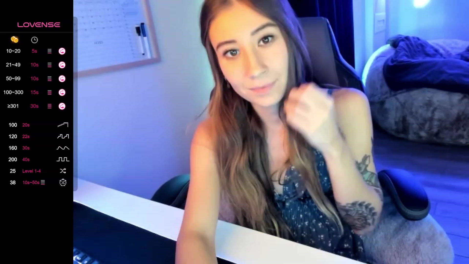 Gallery image thumbnail from lory_babygirl's myfreecams stream on, 09/07/2023, 17:33 image 16 of 20