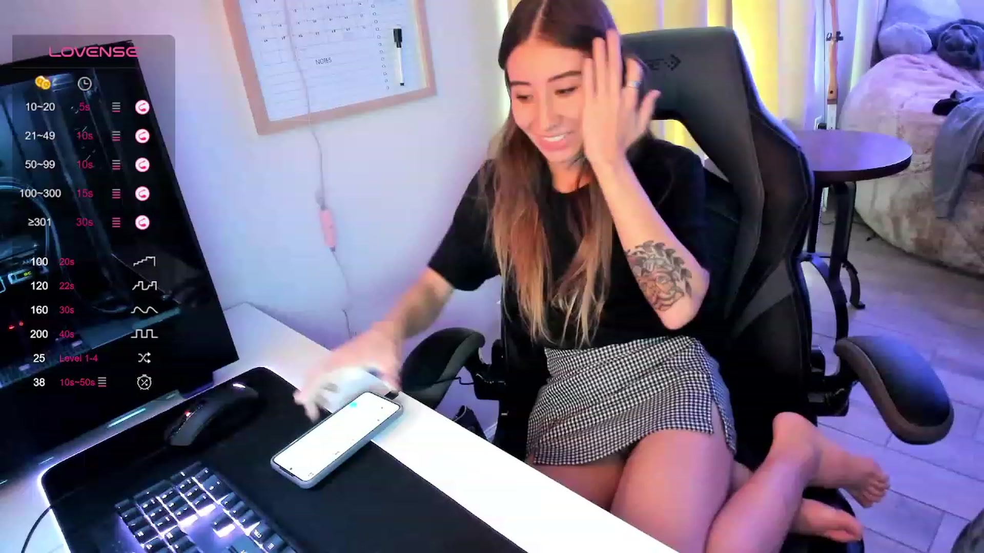Gallery image thumbnail from lory_babygirl's myfreecams stream on, 09/13/2023, 15:27 image 2 of 20