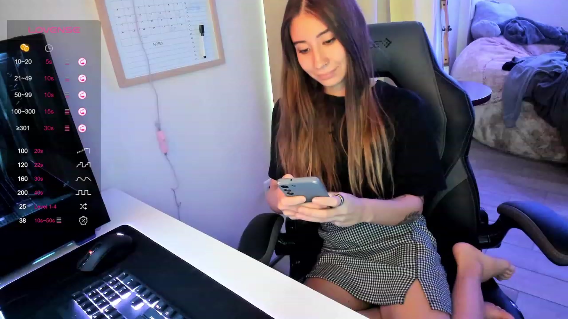 Gallery image thumbnail from lory_babygirl's myfreecams stream on, 09/13/2023, 17:34 image 11 of 20