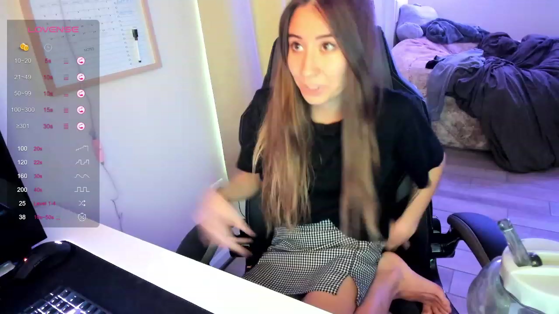 Gallery image thumbnail from lory_babygirl's myfreecams stream on, 09/13/2023, 17:34 image 7 of 20