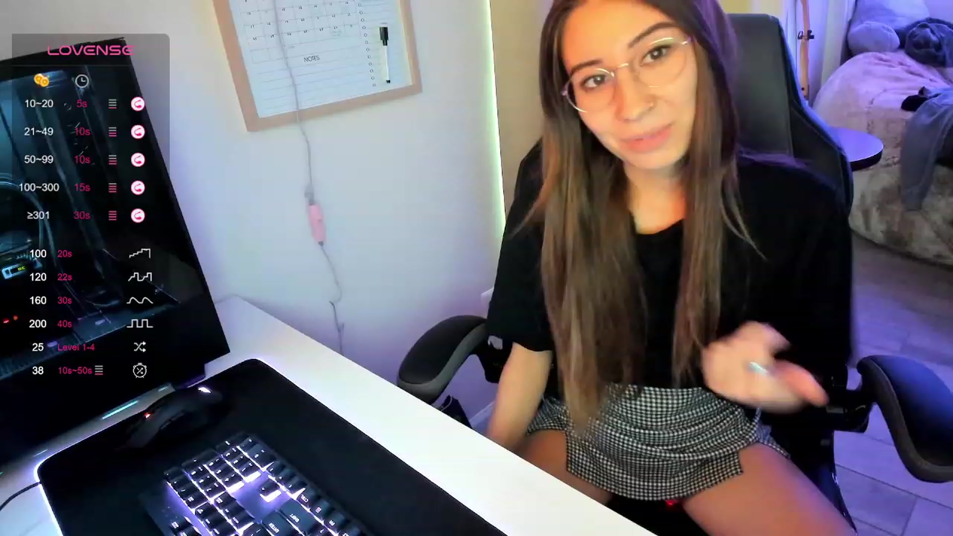 Gallery image thumbnail from lory_babygirl's myfreecams stream on, 09/13/2023, 18:30 image 13 of 20
