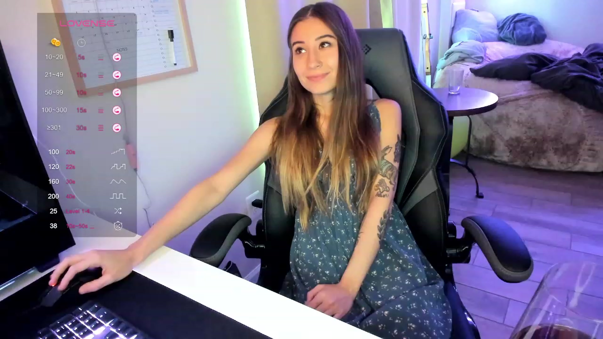 Gallery image thumbnail from lory_babygirl's myfreecams stream on, 09/15/2023, 19:09 image 3 of 20