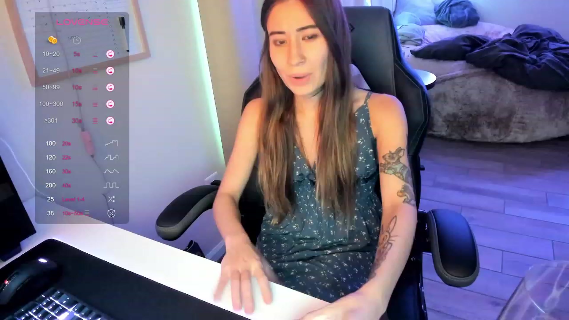 Gallery image thumbnail from lory_babygirl's myfreecams stream on, 09/15/2023, 19:09 image 18 of 20