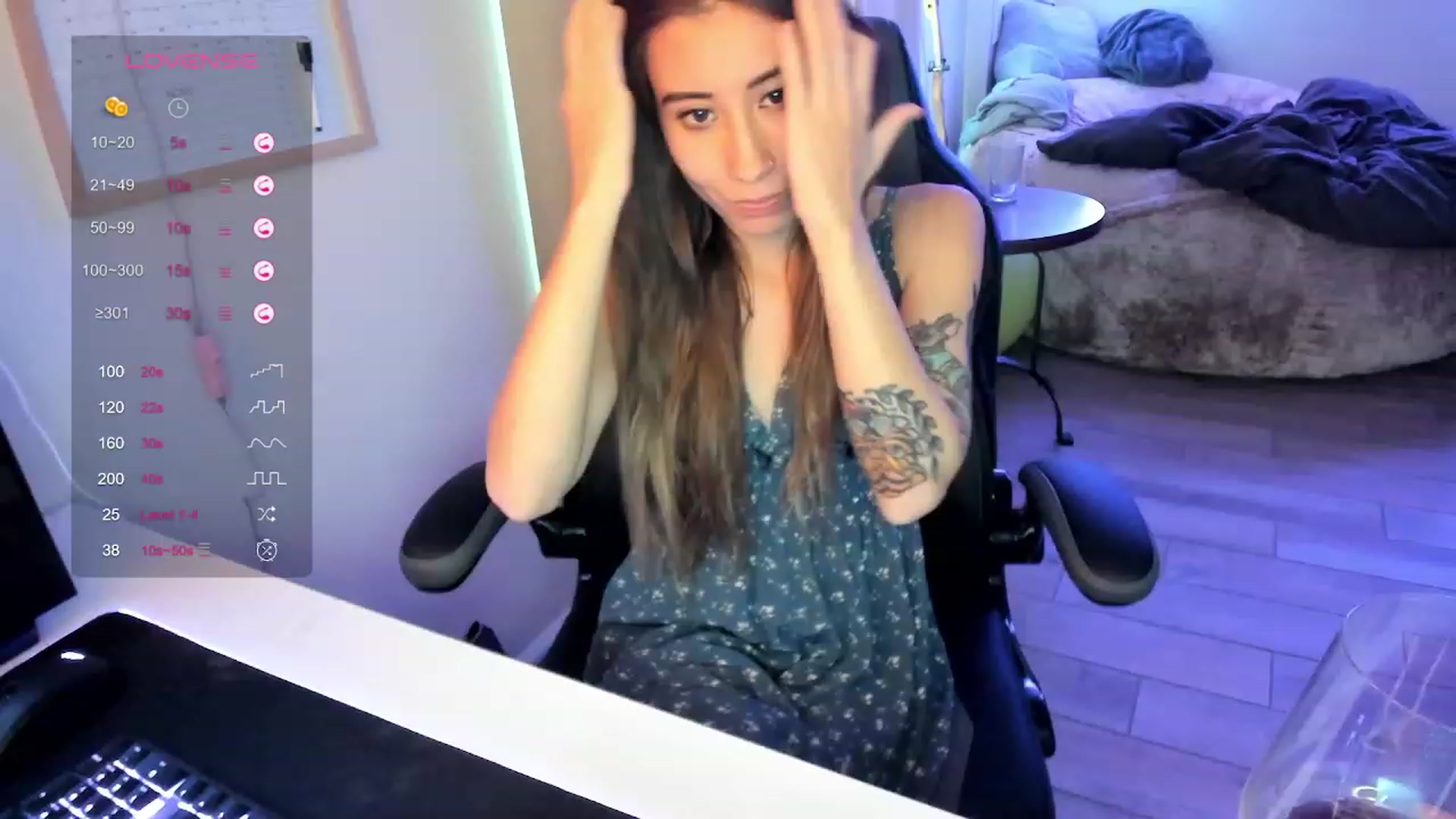 Gallery image thumbnail from lory_babygirl's myfreecams stream on, 09/15/2023, 20:01 image 17 of 20