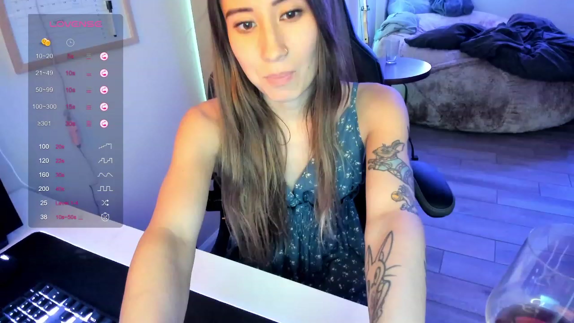 Gallery image thumbnail from lory_babygirl's myfreecams stream on, 09/15/2023, 20:01 image 16 of 20
