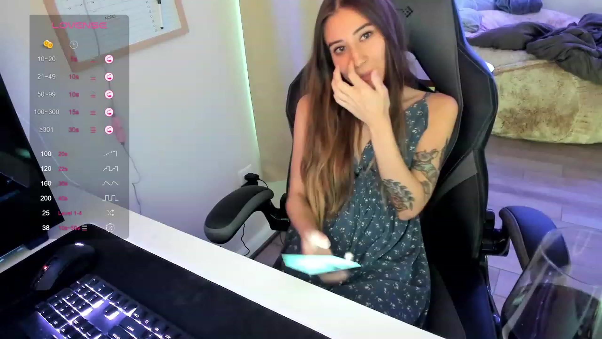 Gallery image thumbnail from lory_babygirl's myfreecams stream on, 09/15/2023, 22:56 image 10 of 20