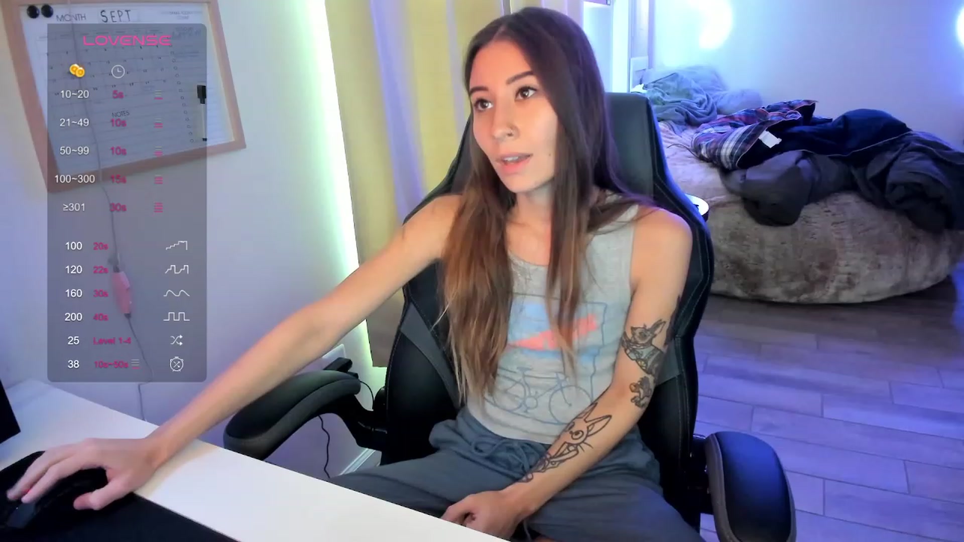 Gallery image thumbnail from lory_babygirl's myfreecams stream on, 09/20/2023, 15:18 image 15 of 20