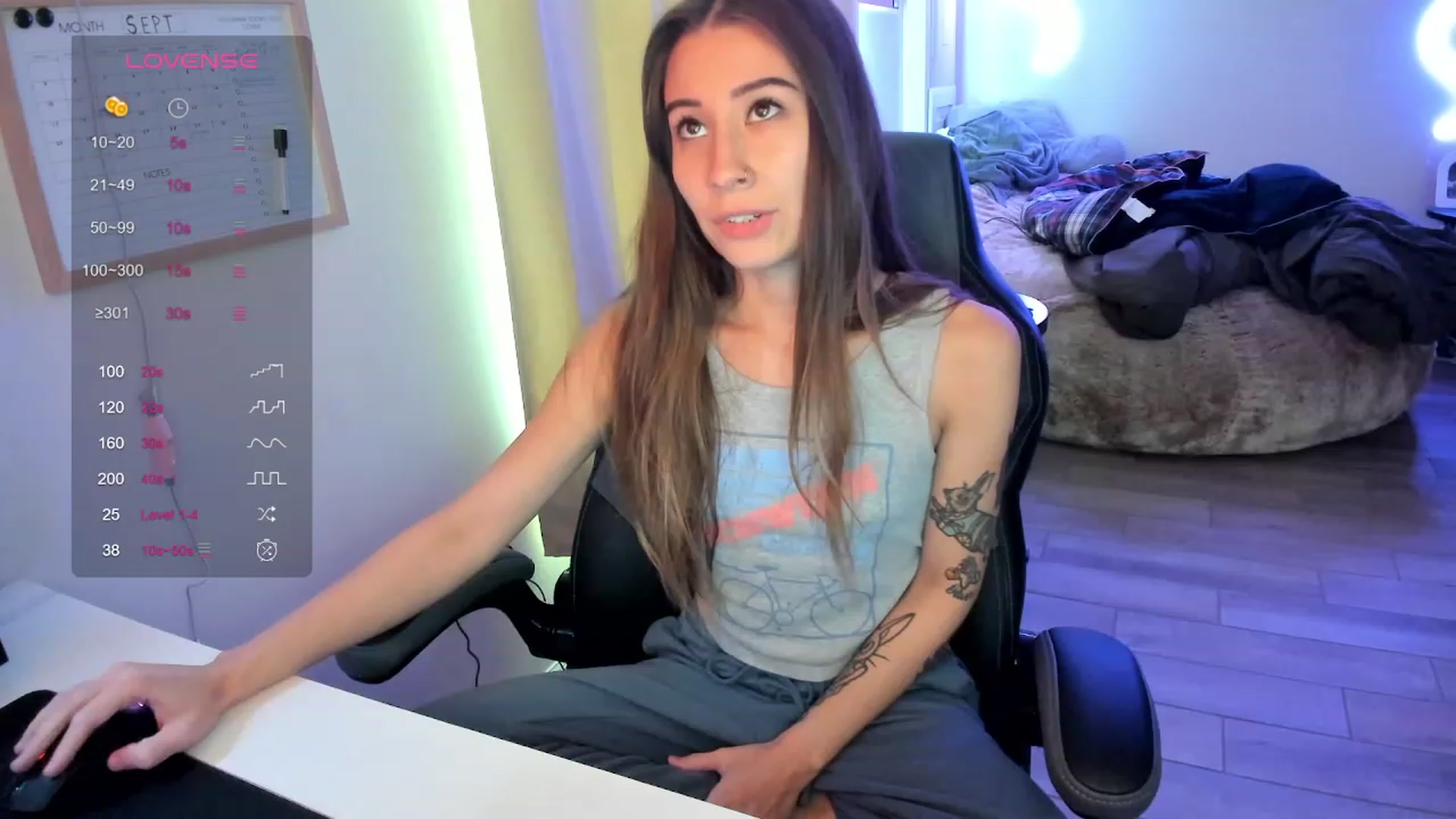 Gallery image thumbnail from lory_babygirl's myfreecams stream on, 09/20/2023, 15:18 image 12 of 20