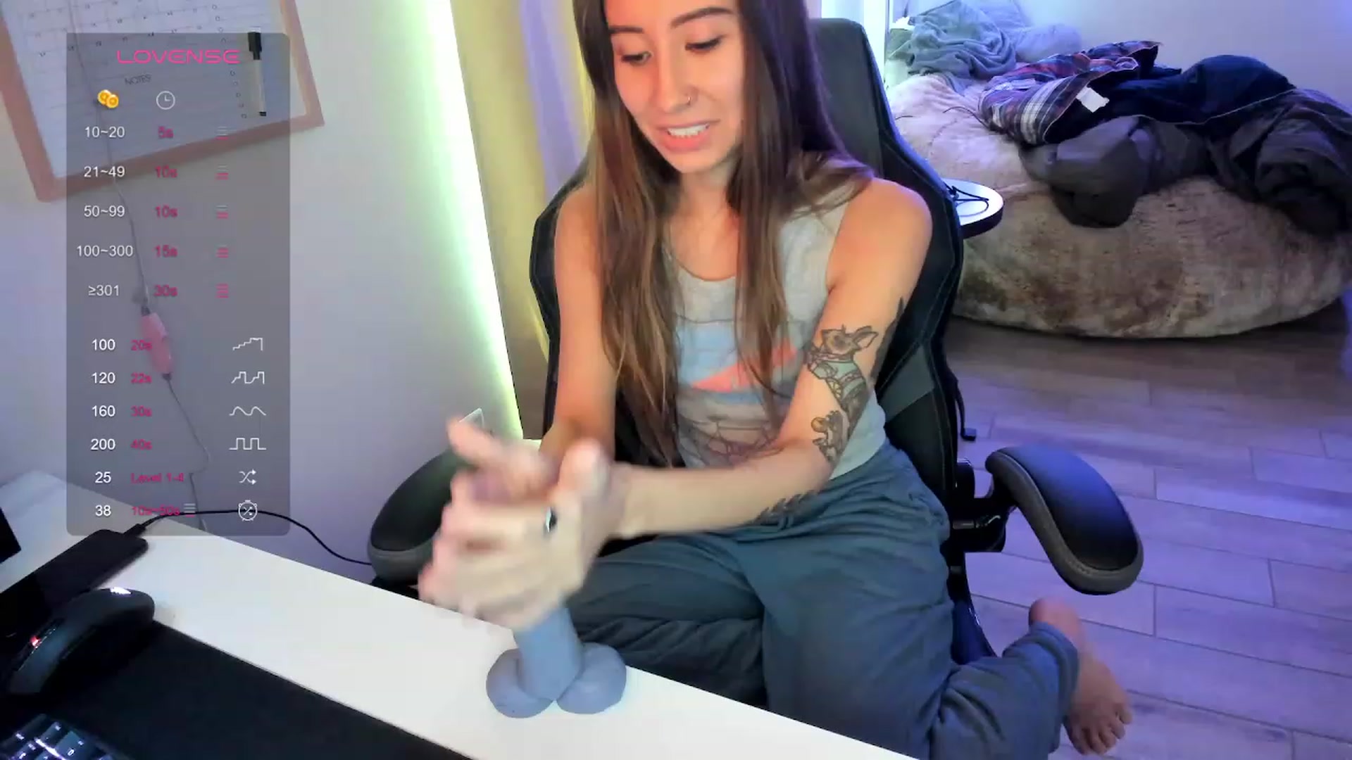 Gallery image thumbnail from lory_babygirl's myfreecams stream on, 09/20/2023, 15:18 image 9 of 20