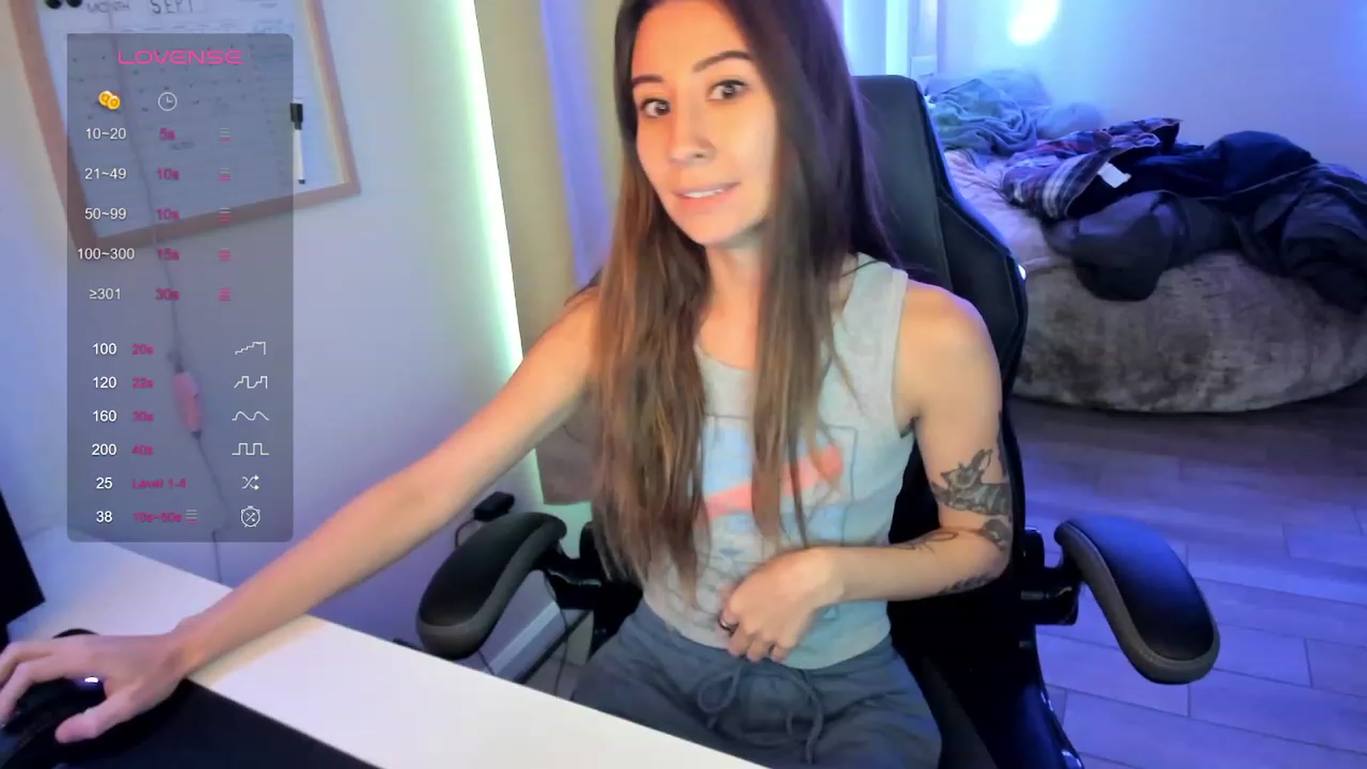 Gallery image thumbnail from lory_babygirl's myfreecams stream on, 09/20/2023, 16:44 image 15 of 20
