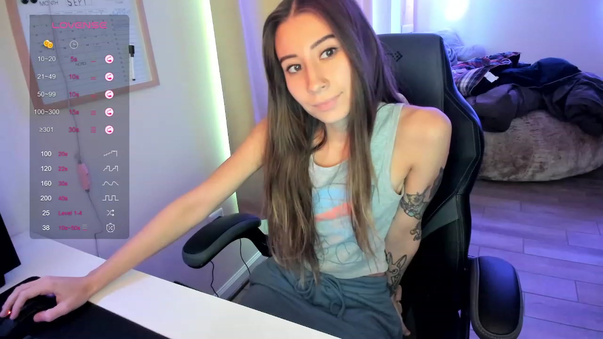 Gallery image thumbnail from lory_babygirl's myfreecams stream on, 09/20/2023, 16:44 image 16 of 20
