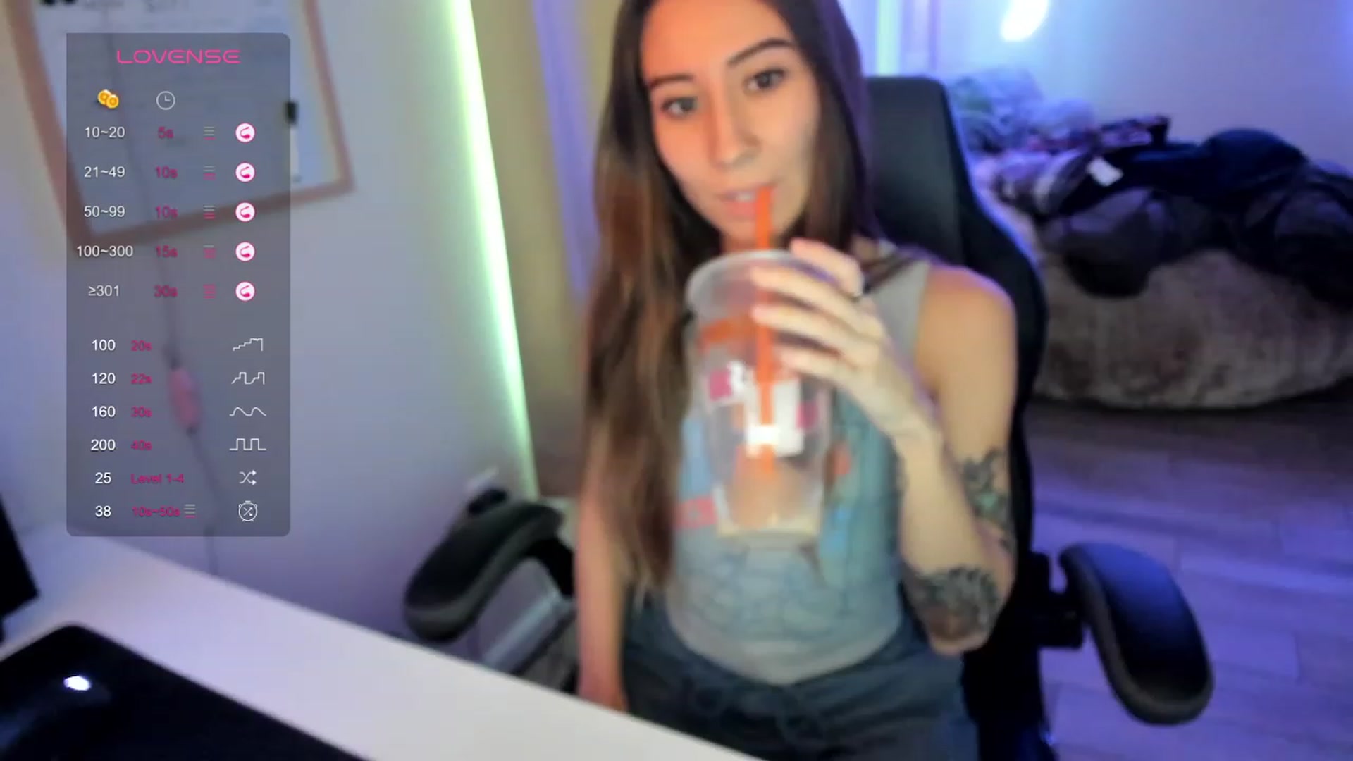 Gallery image thumbnail from lory_babygirl's myfreecams stream on, 09/20/2023, 16:44 image 7 of 20