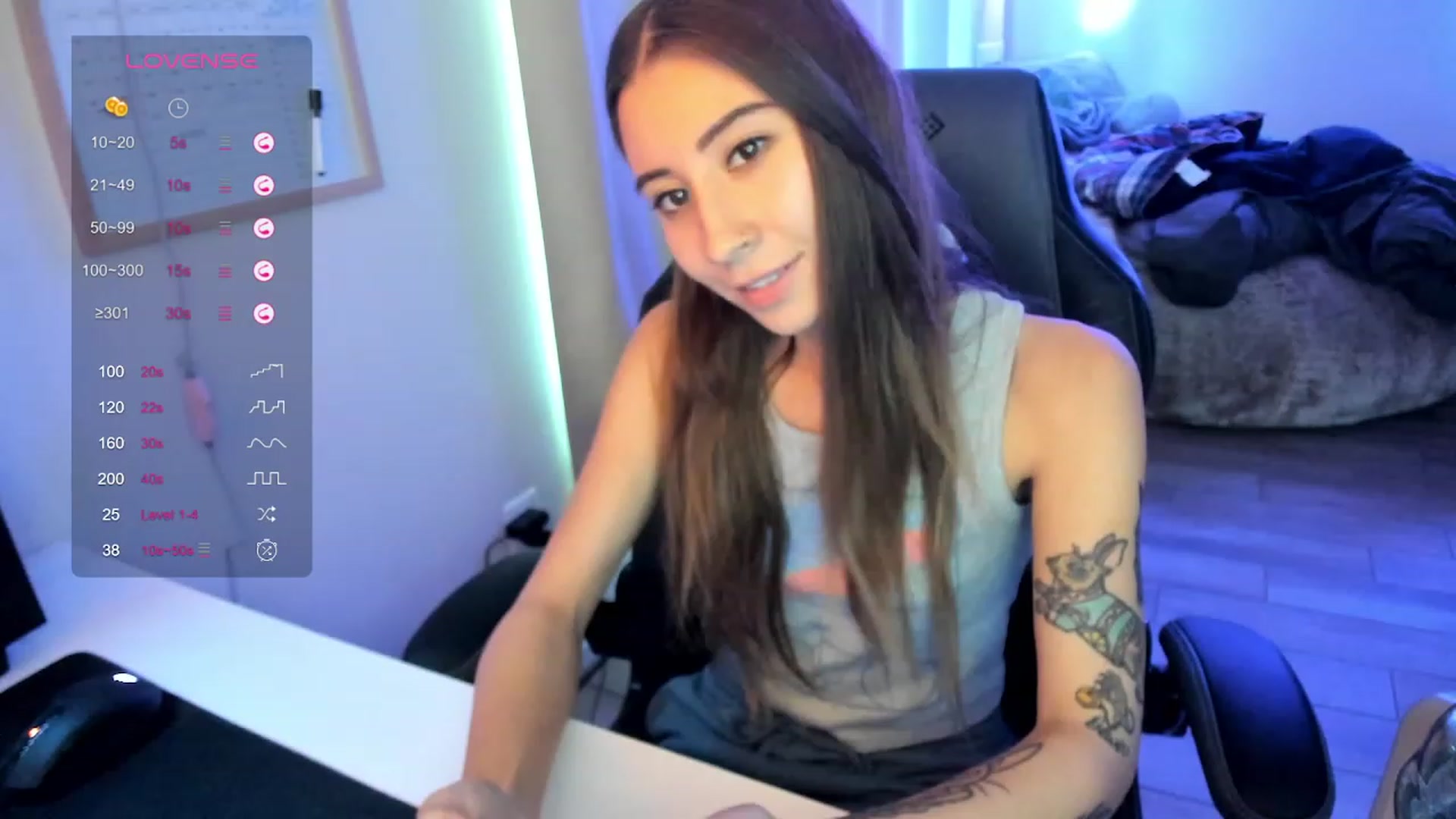 Gallery image thumbnail from lory_babygirl's myfreecams stream on, 09/20/2023, 18:07 image 12 of 20