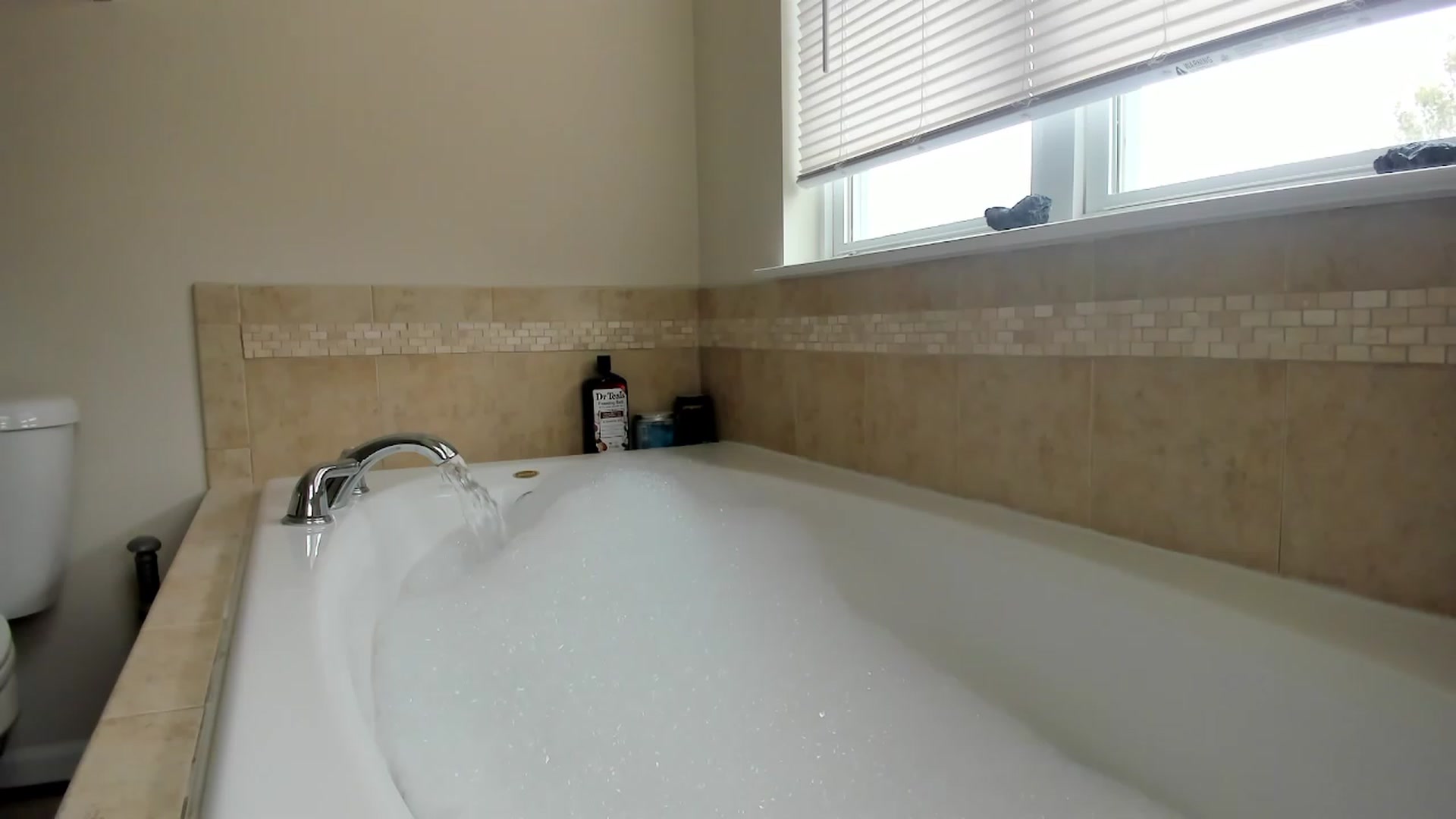 Gallery image thumbnail from lory_babygirl's myfreecams stream on, 09/28/2023, 18:45 image 11 of 20