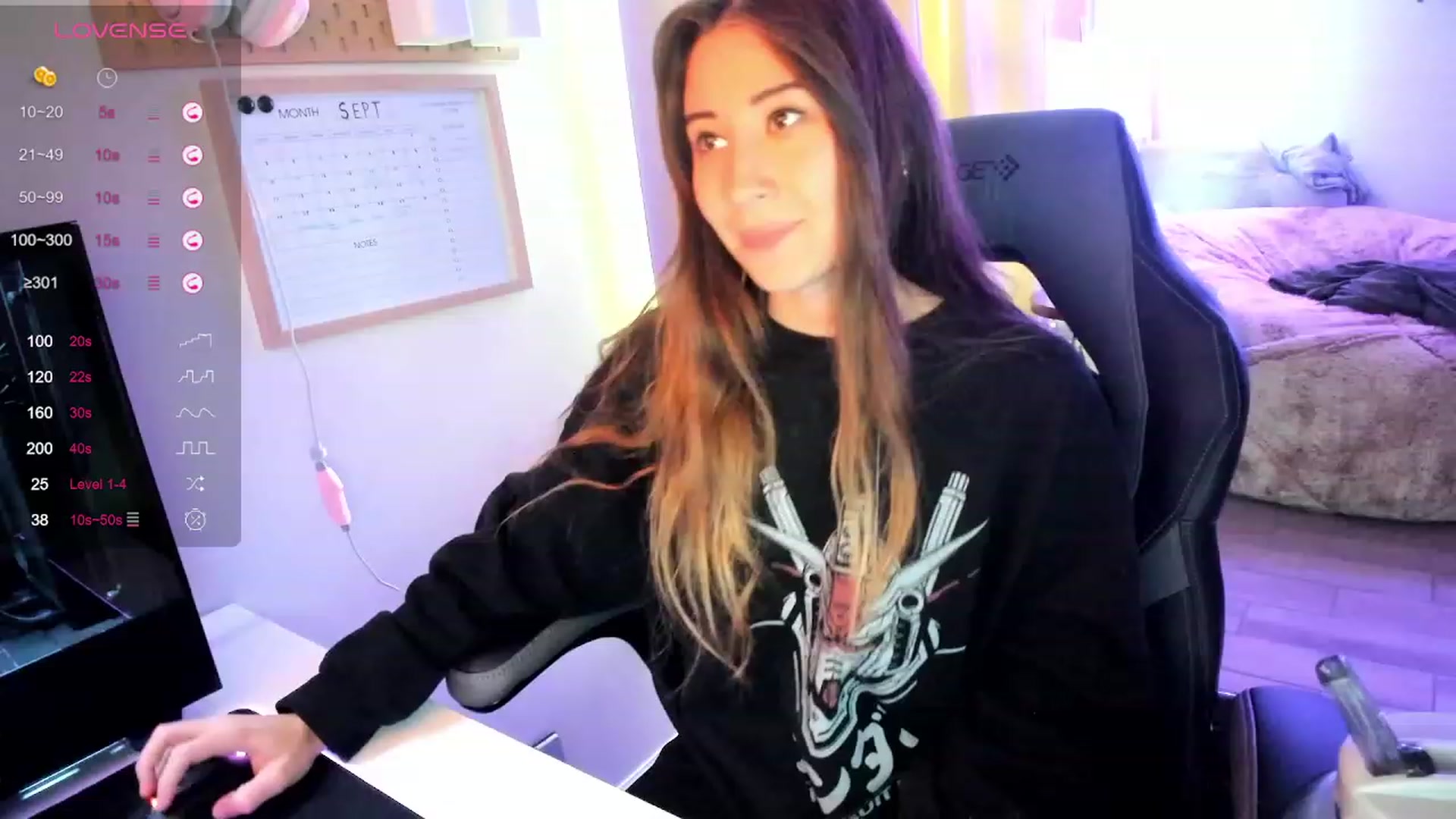 Gallery image thumbnail from lory_babygirl's myfreecams stream on, 09/28/2023, 20:32 image 7 of 20