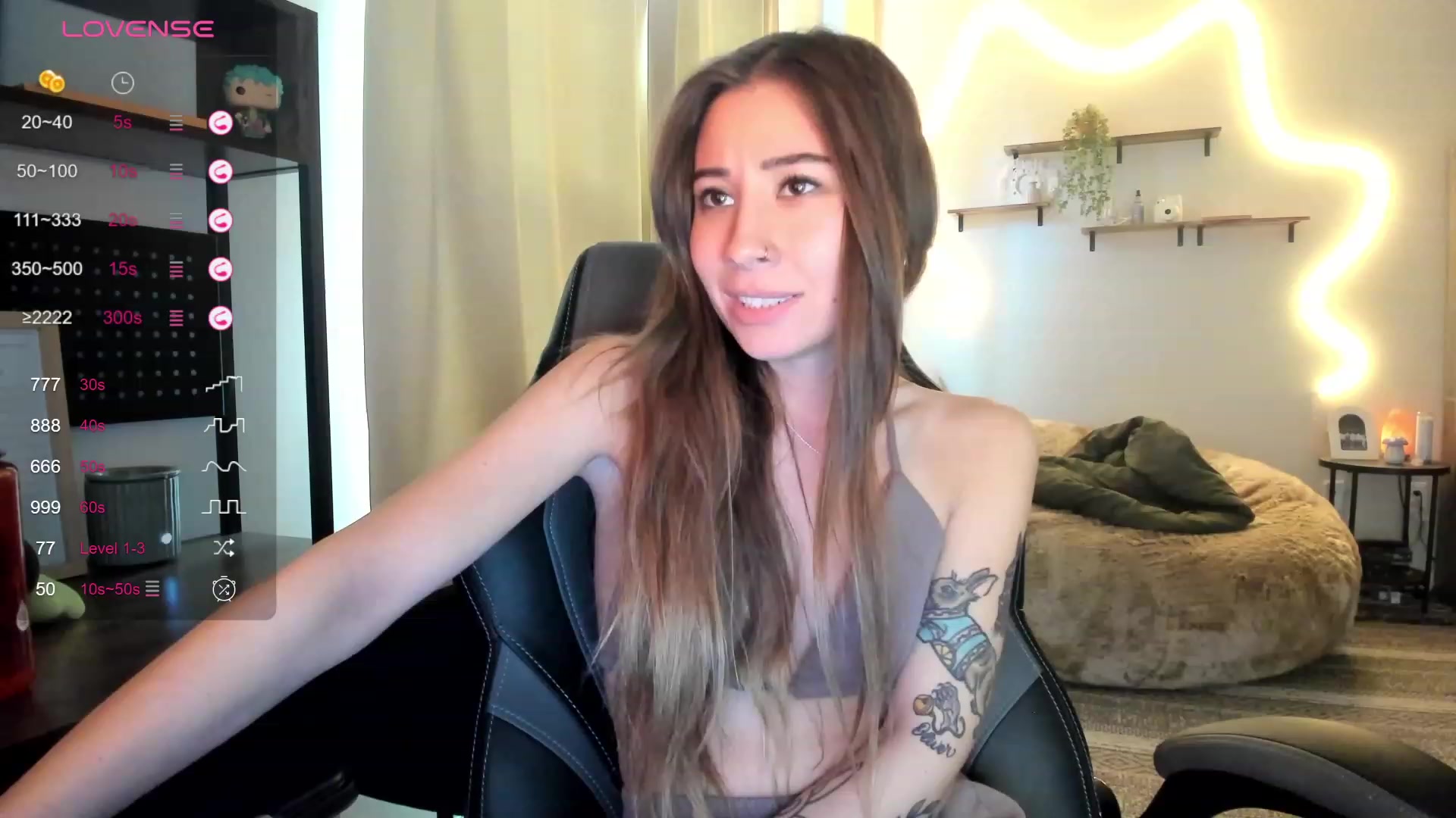 Gallery image thumbnail from lory_babygirl's myfreecams stream on, 10/17/2023, 19:30 image 3 of 20