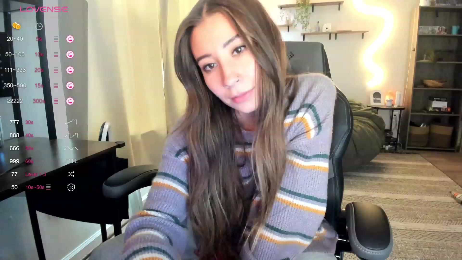 Gallery image thumbnail from lory_babygirl's myfreecams stream on, 10/18/2023, 18:15 image 12 of 20