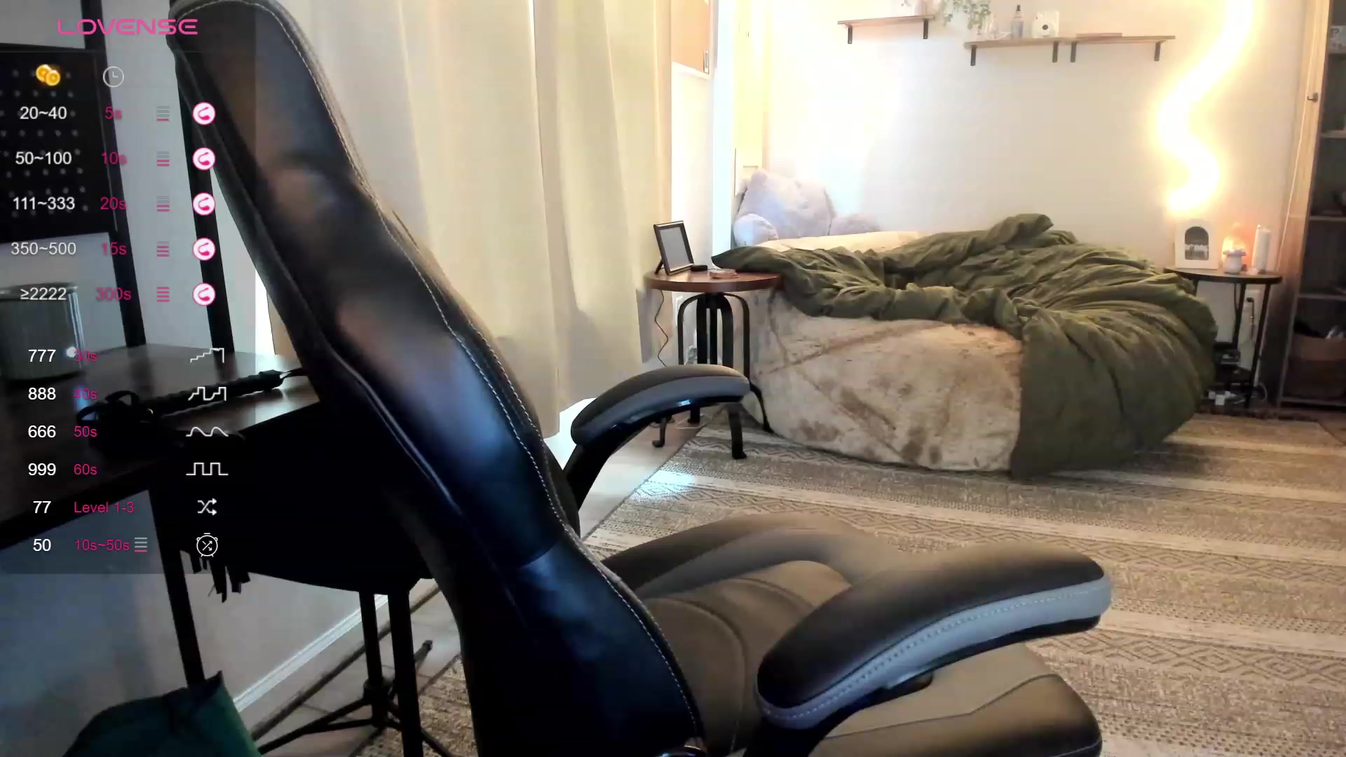 Gallery image thumbnail from lory_babygirl's myfreecams stream on, 10/18/2023, 20:19 image 15 of 20