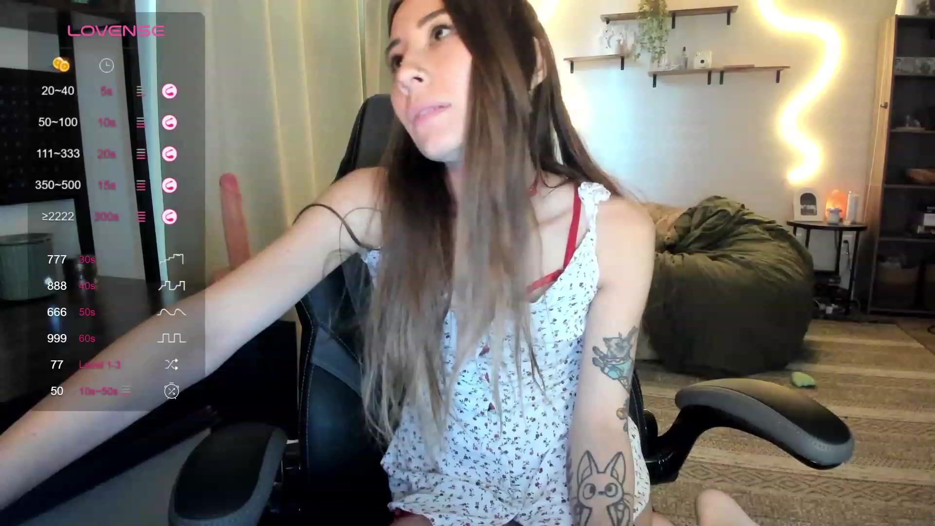 Gallery image thumbnail from lory_babygirl's myfreecams stream on, 10/19/2023, 17:57 image 20 of 20