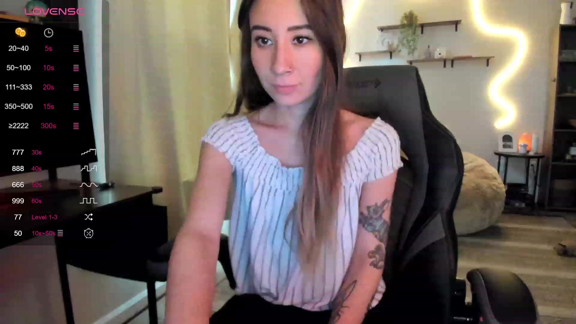 Gallery image thumbnail from lory_babygirl's myfreecams stream on, 10/20/2023, 19:18 image 2 of 20